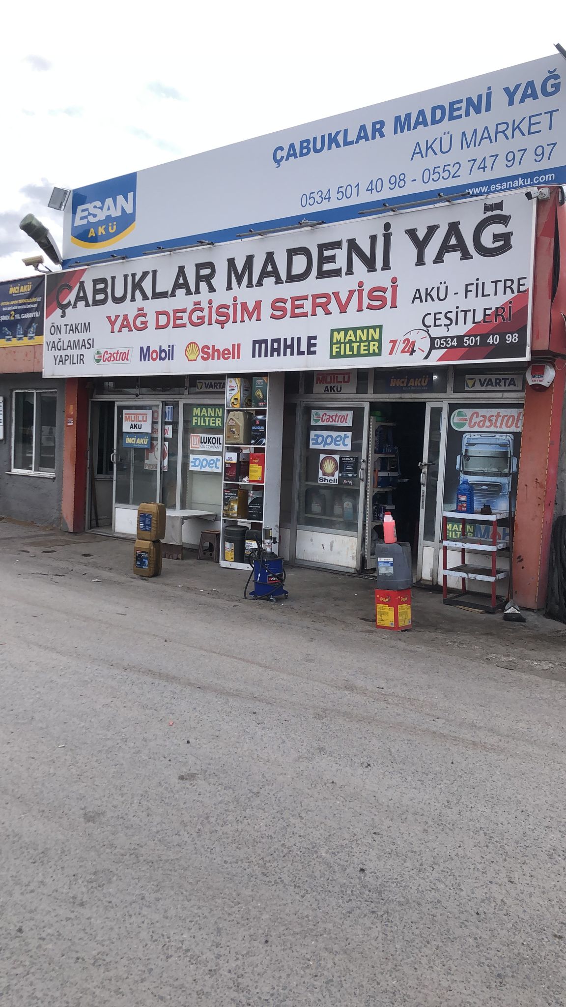 Çabuklar Madeni Yağ Akü Market