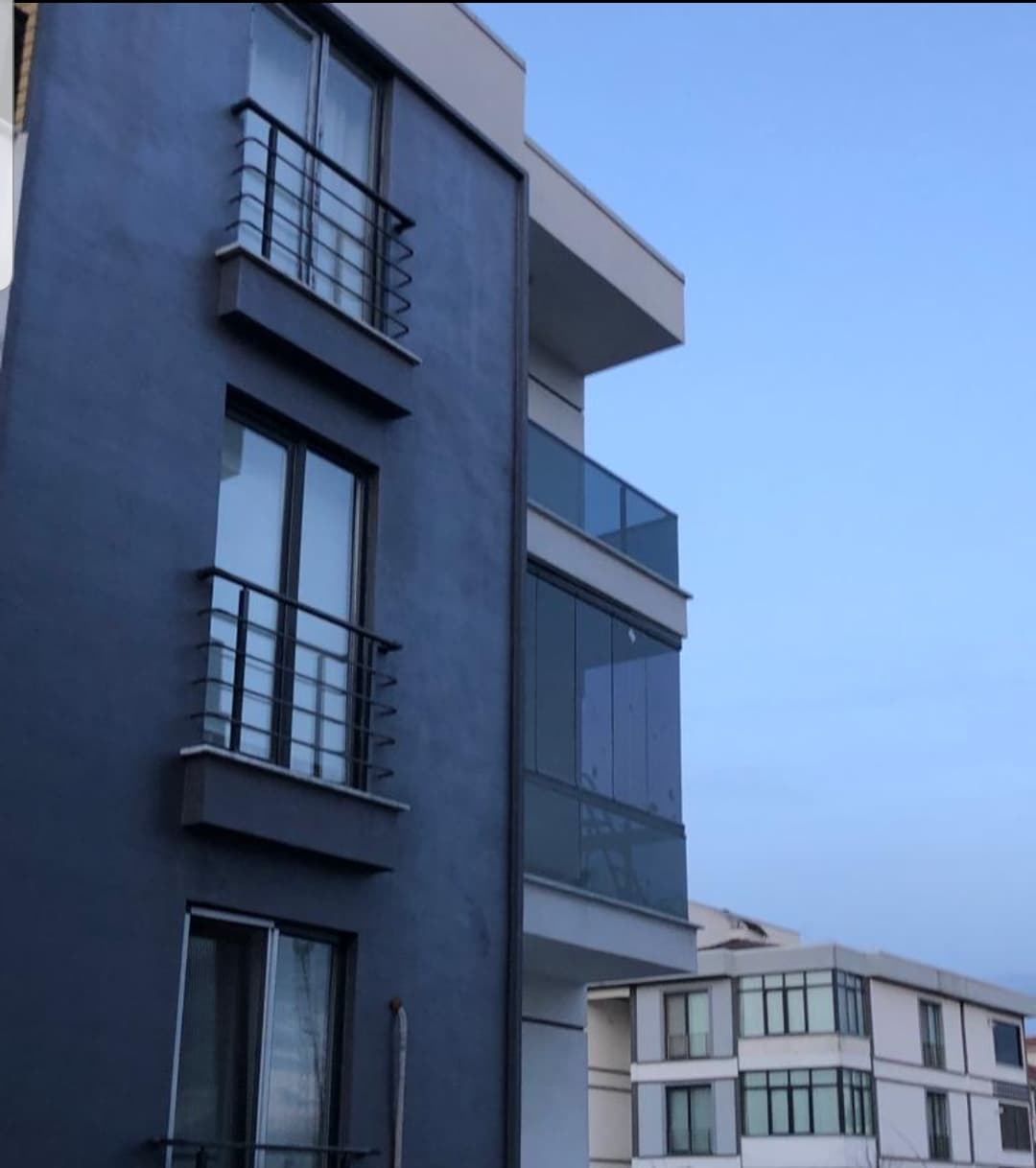 Alibanlife Katlanır Cam Balkon Sistemleri