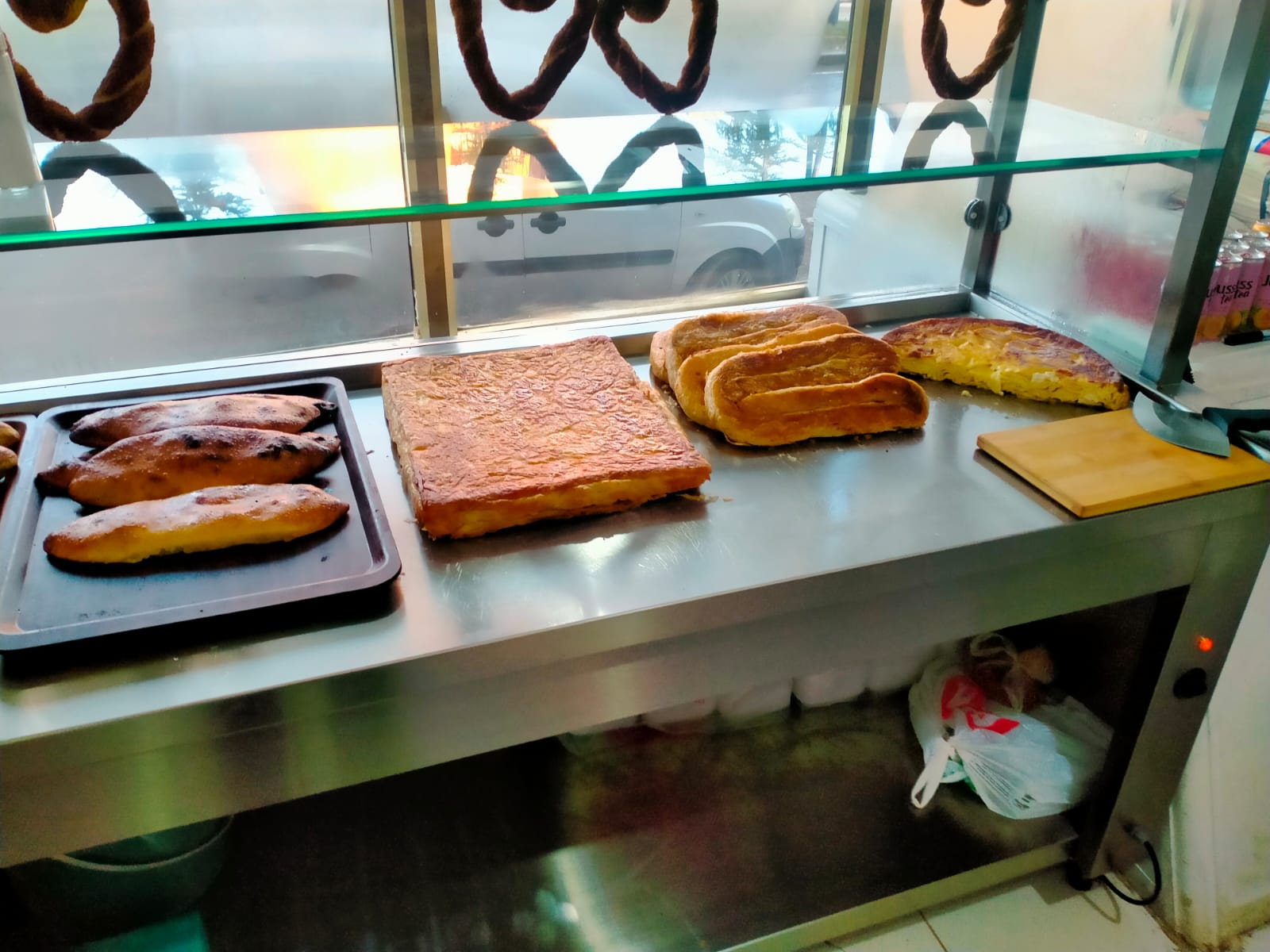 13 Ahlat Börek Salonu