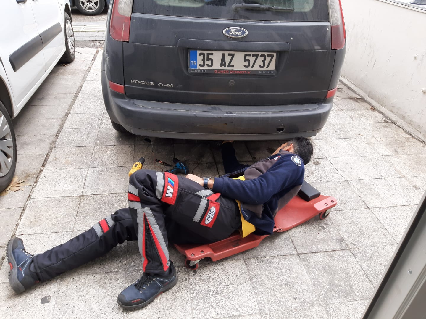 C-Max Elektronik El Freni Tamiri