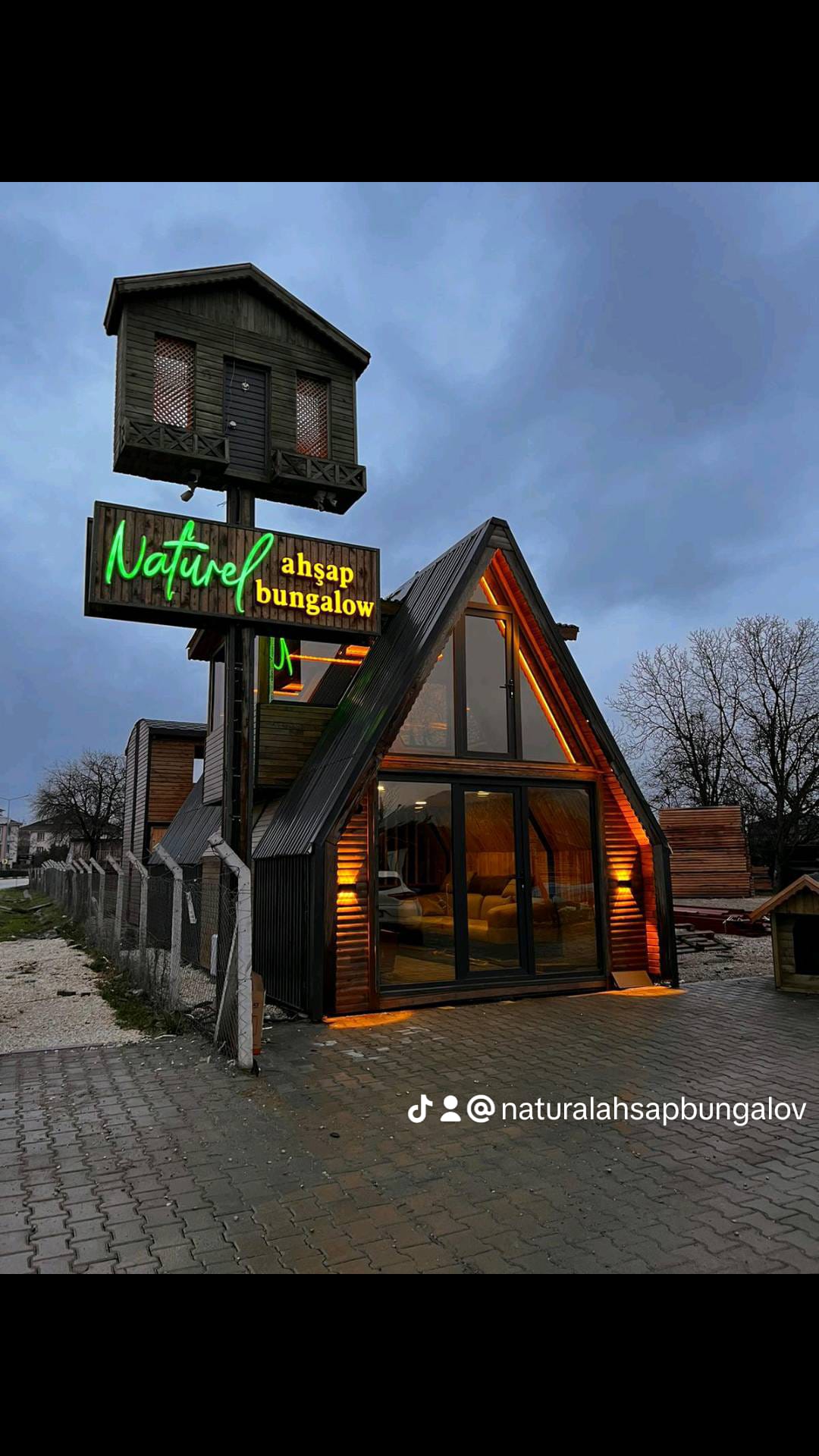 Naturel Ahşap Bungalov