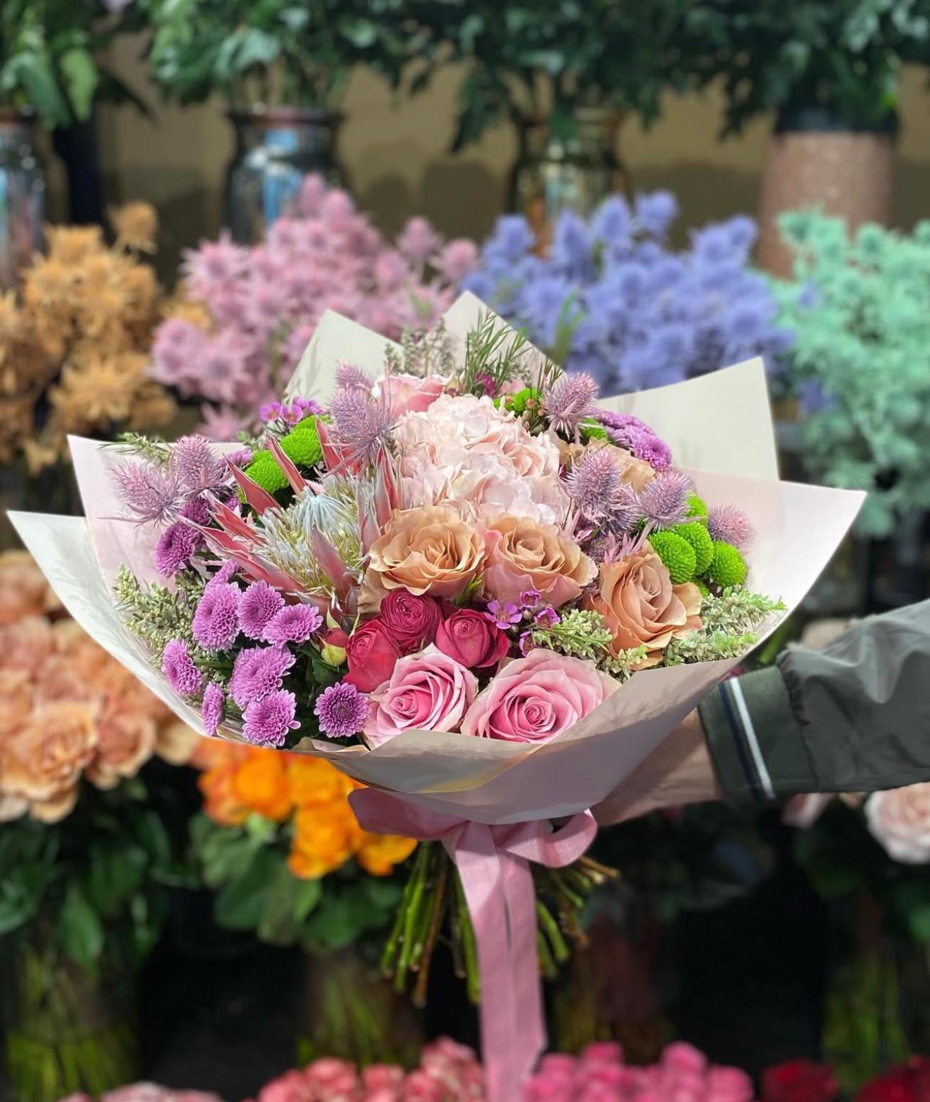 LAVINIA FLOWERS