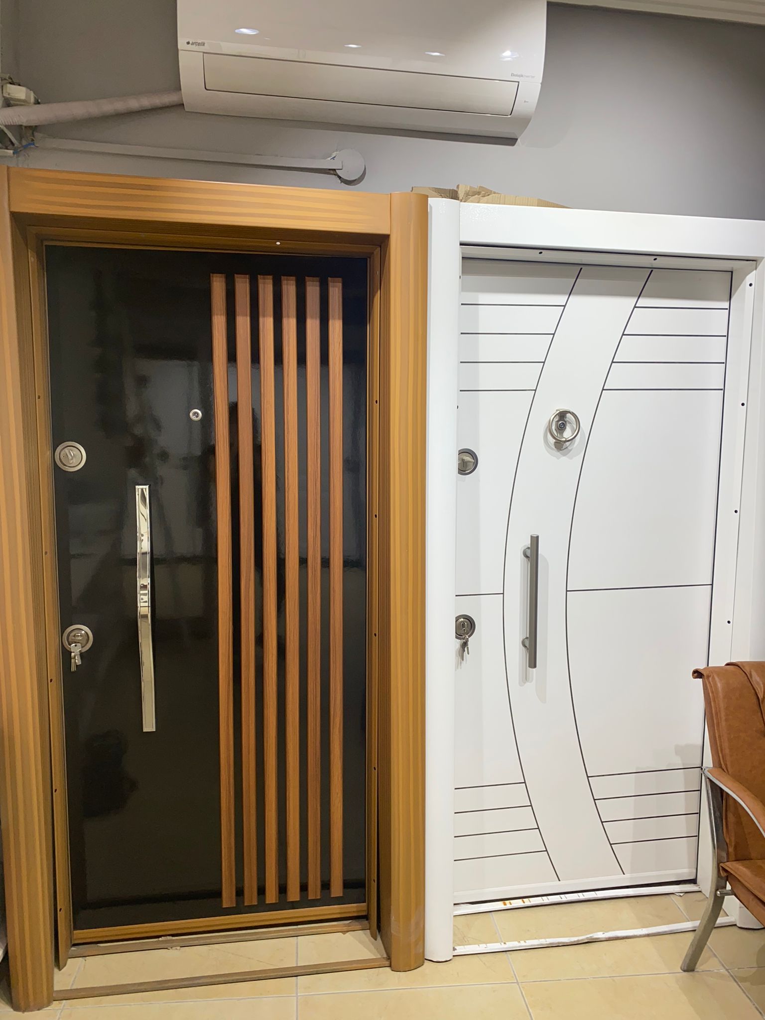 Asil Door 