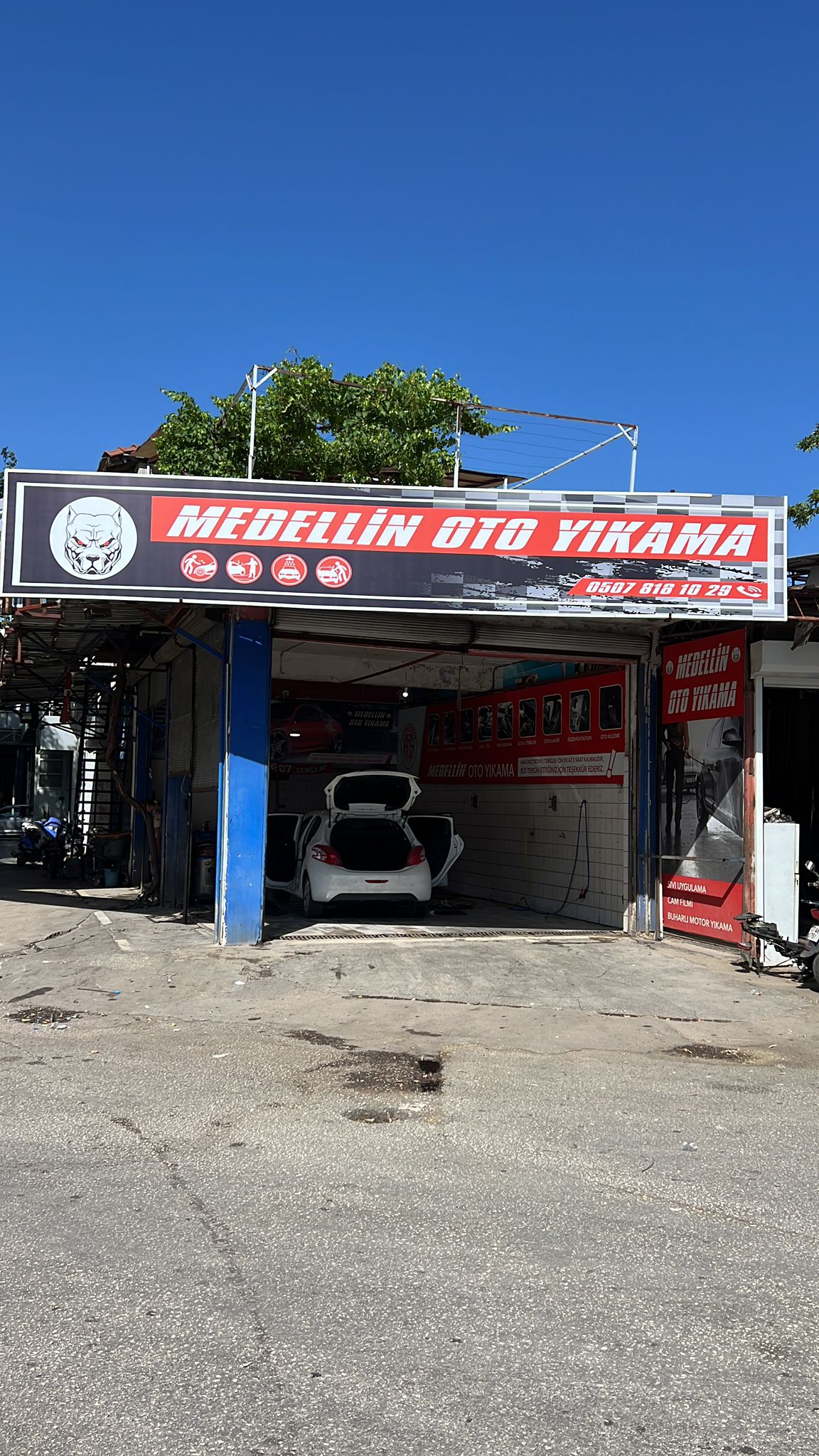 Medellin Oto Yıkama