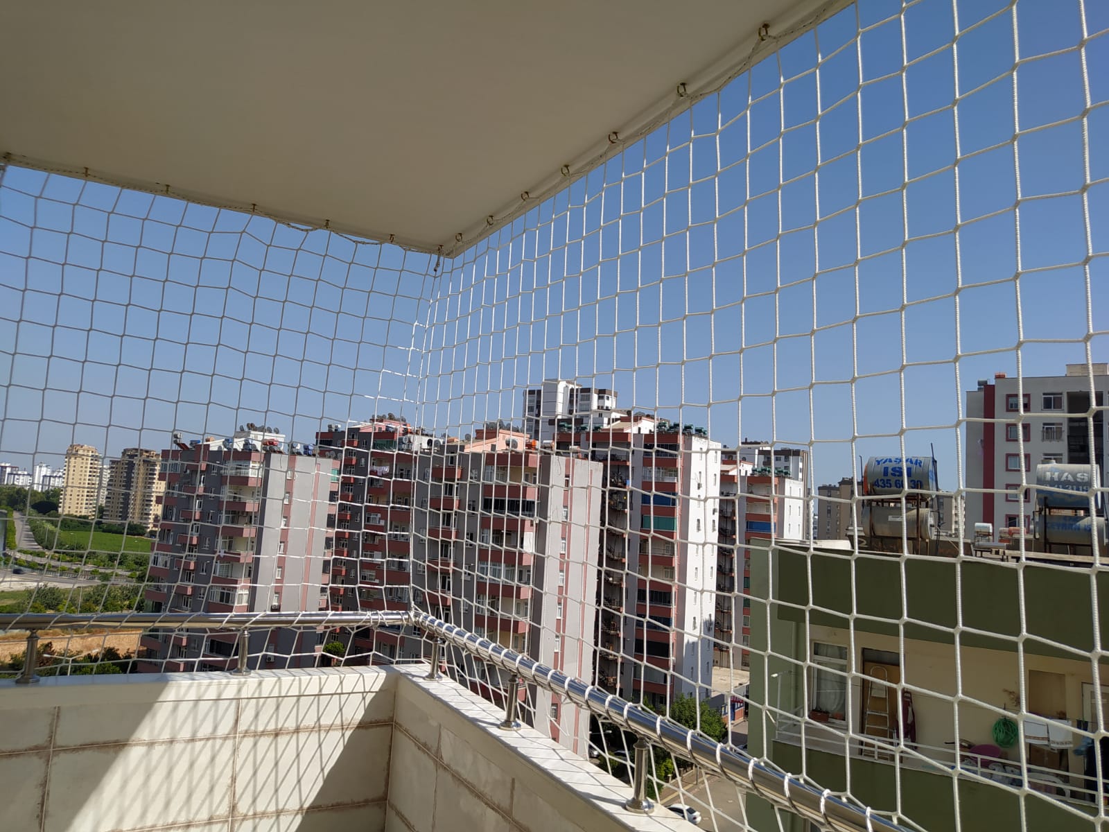 Mezitli Balkon Filesi