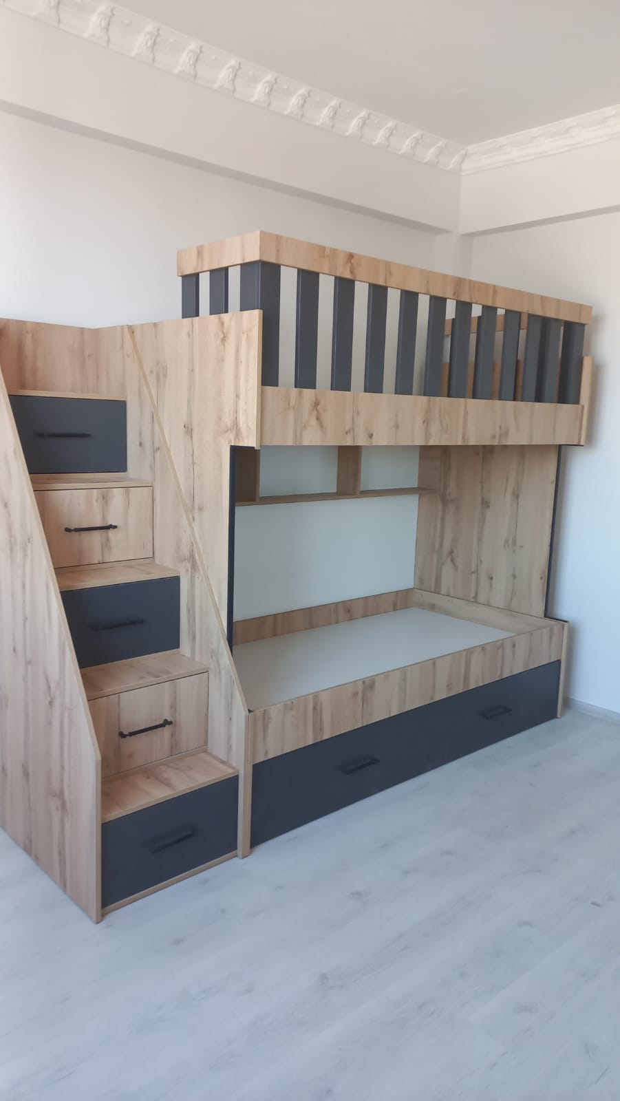 Menesa Mobilya Dekorasyon 