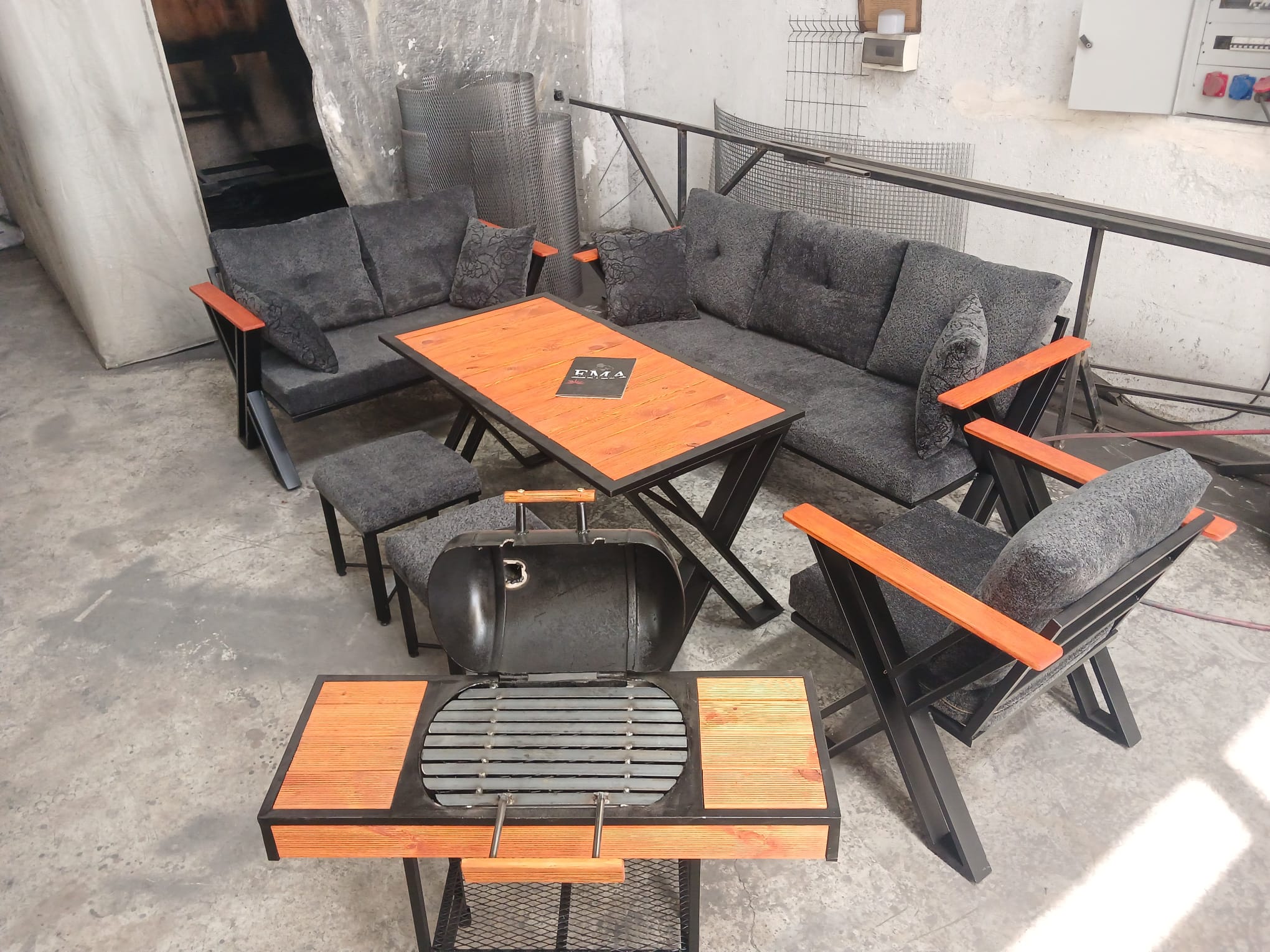 Ema metal Ahşap Tasarım