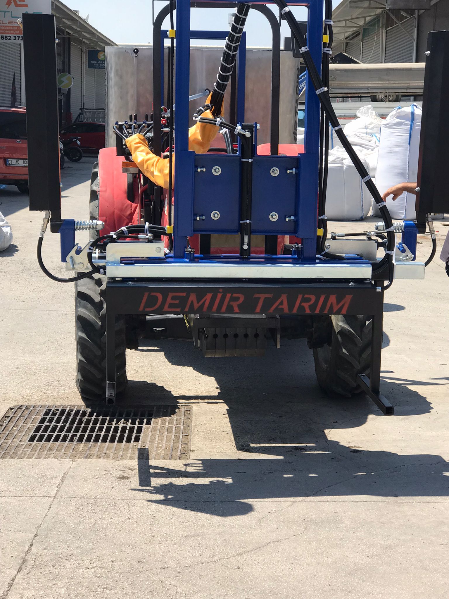 Demir İlaçlama Makineleri