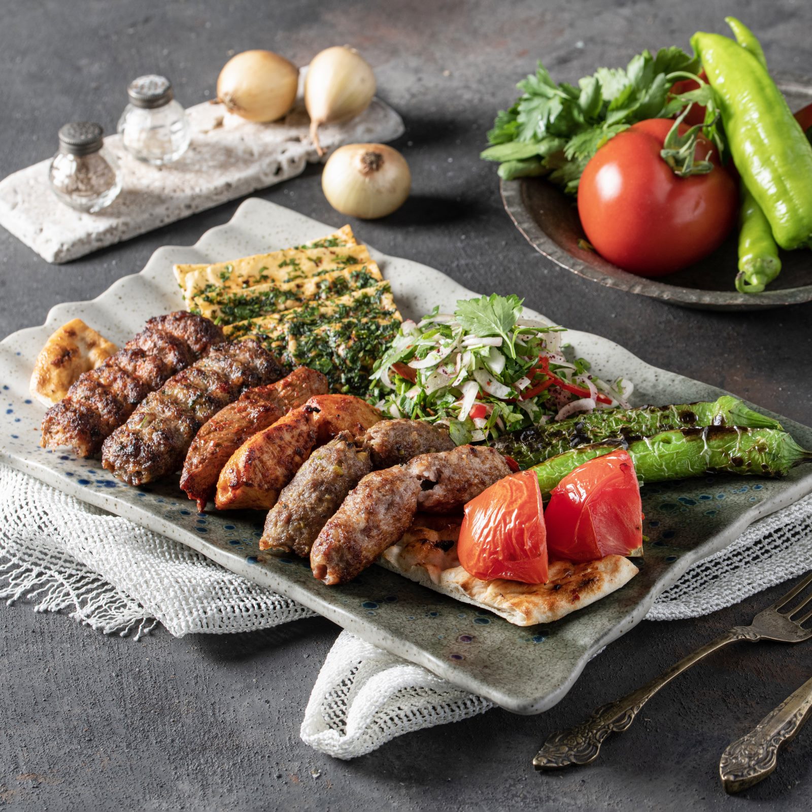 Adanalı Kardeşler Kebap