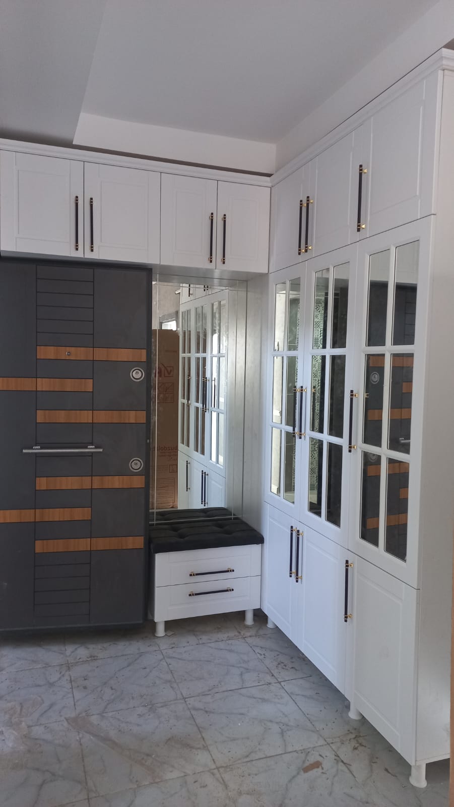 Menesa Mobilya Dekorasyon 