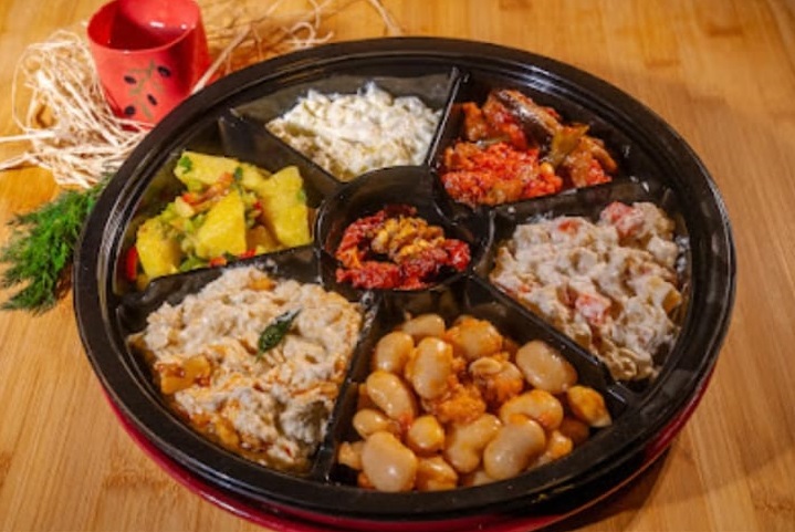 Dilek Meze ve Şarküteri 