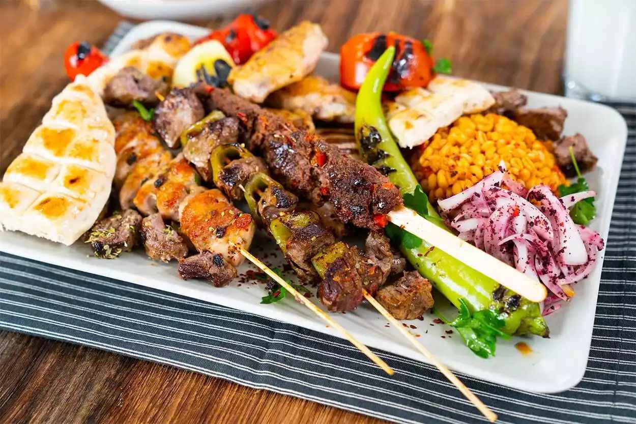 Adanalı Kardeşler Kebap