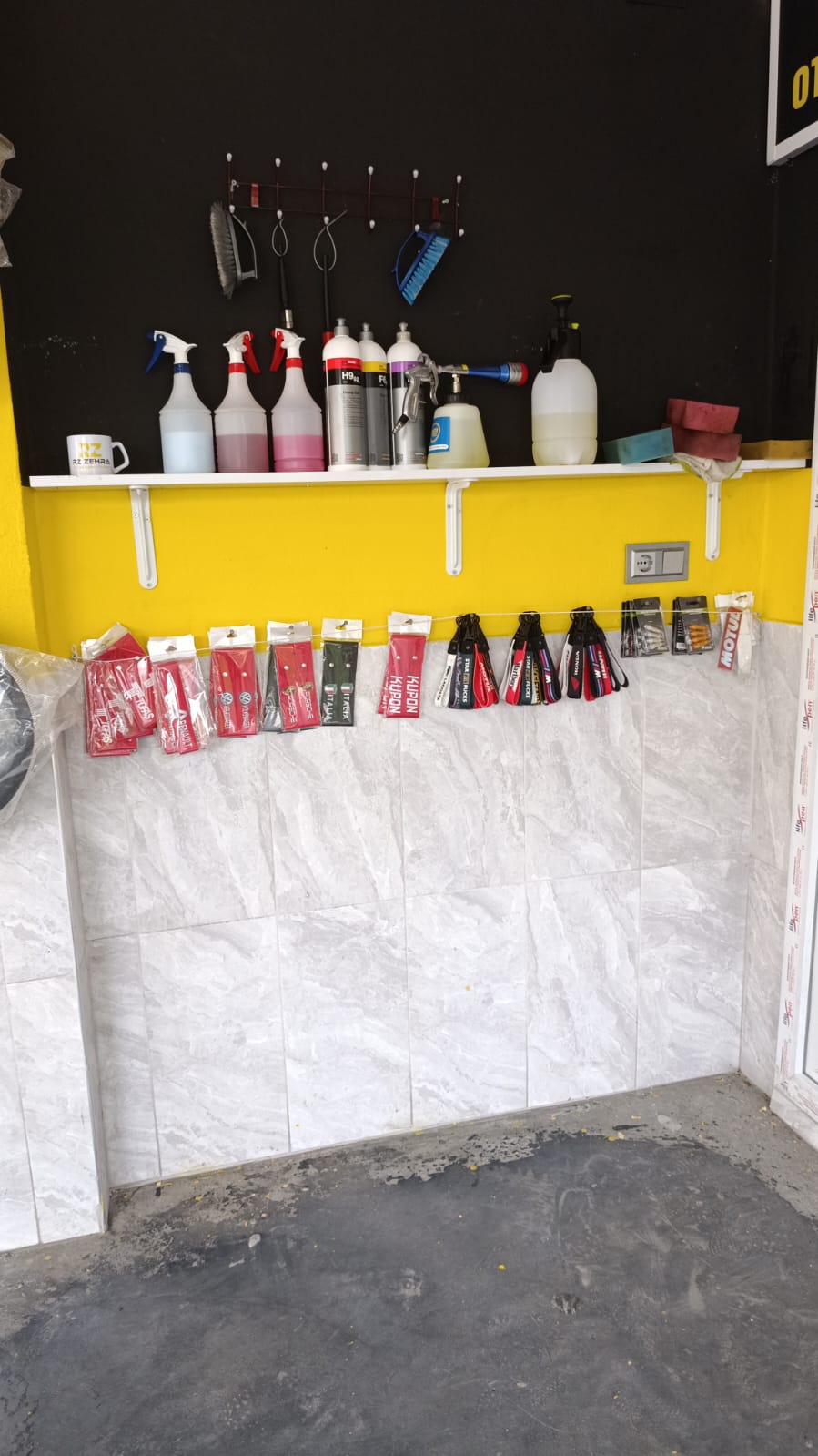 RZ Zehra Oto Yıkama Yağlama Oto Aksesuar