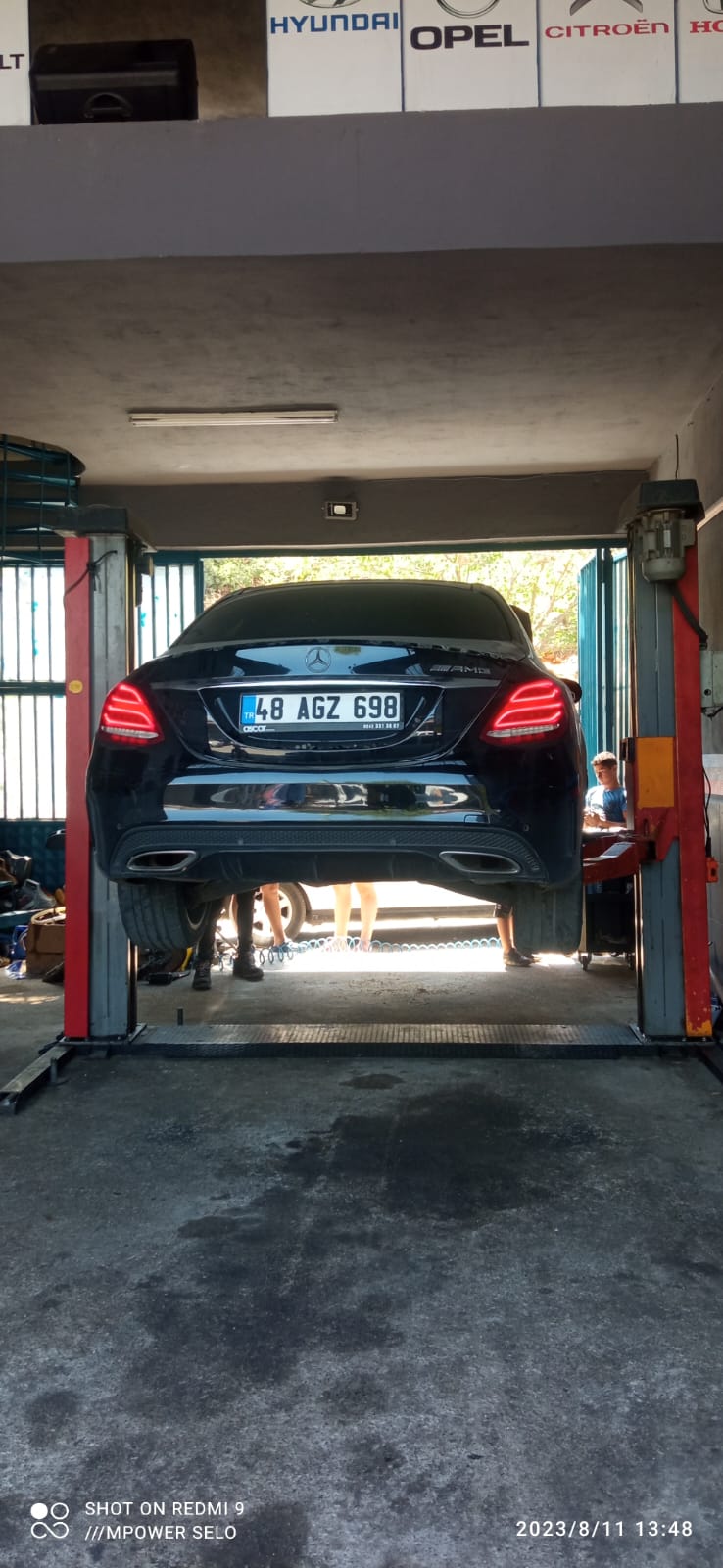 Vip Oto Servis ve Yedek Parça