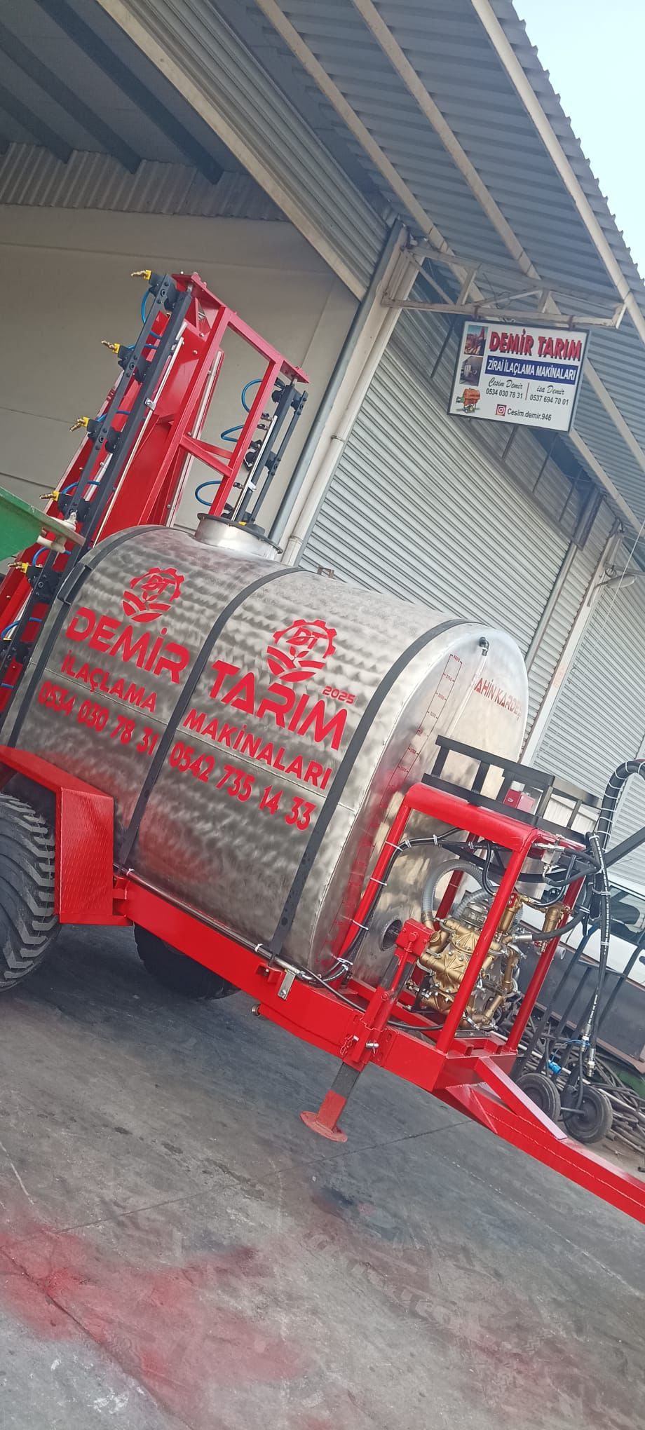 Demir İlaçlama Makineleri