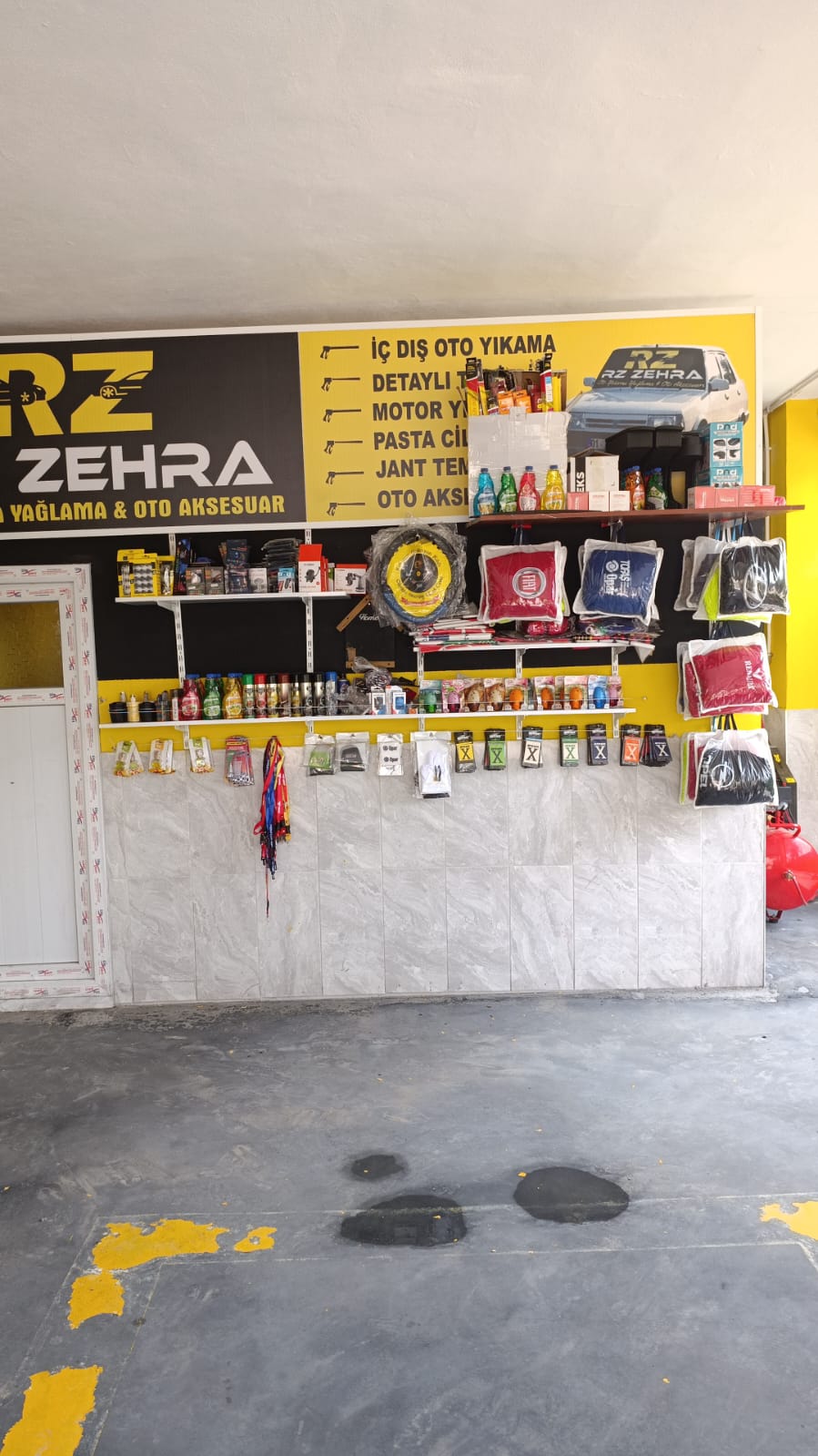 RZ Zehra Oto Yıkama Yağlama Oto Aksesuar