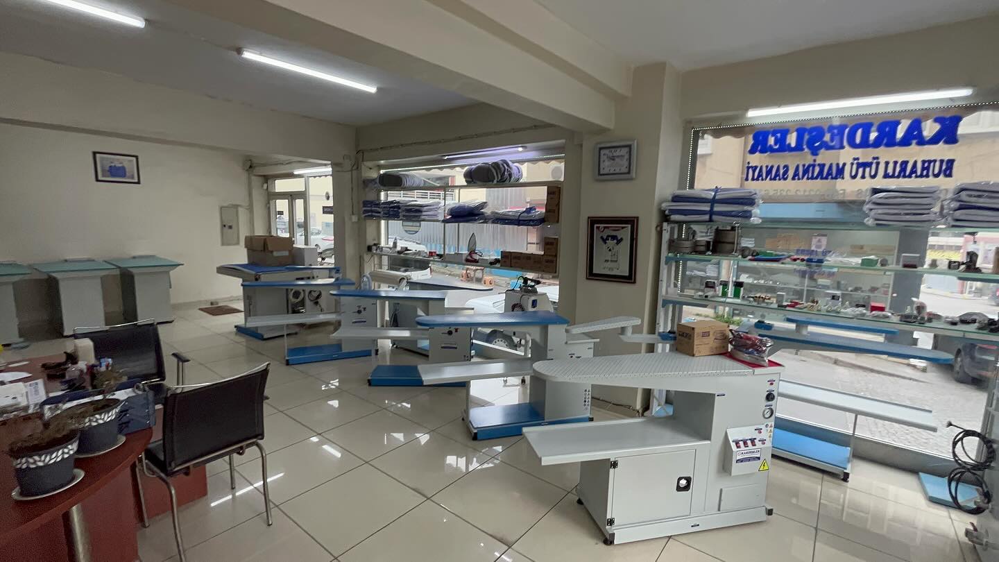 Kardeşler Buharlı Ütü