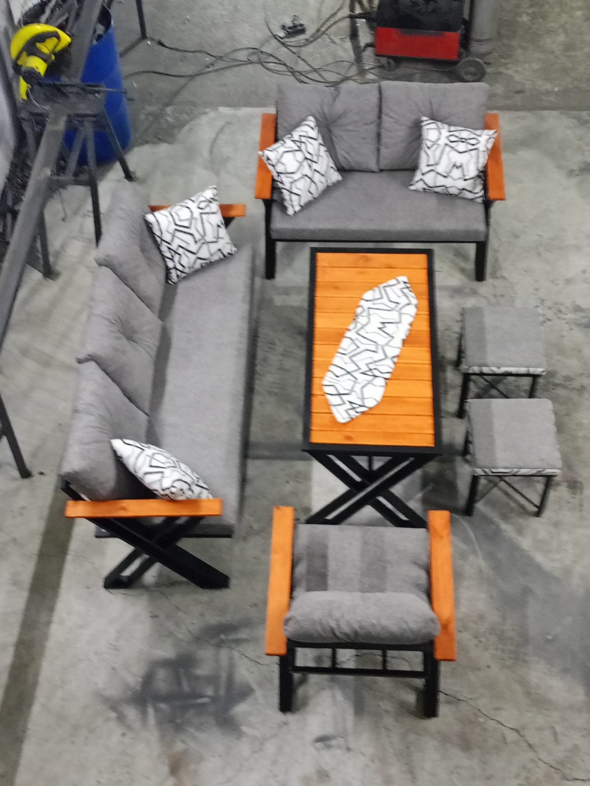 Ema metal Ahşap Tasarım