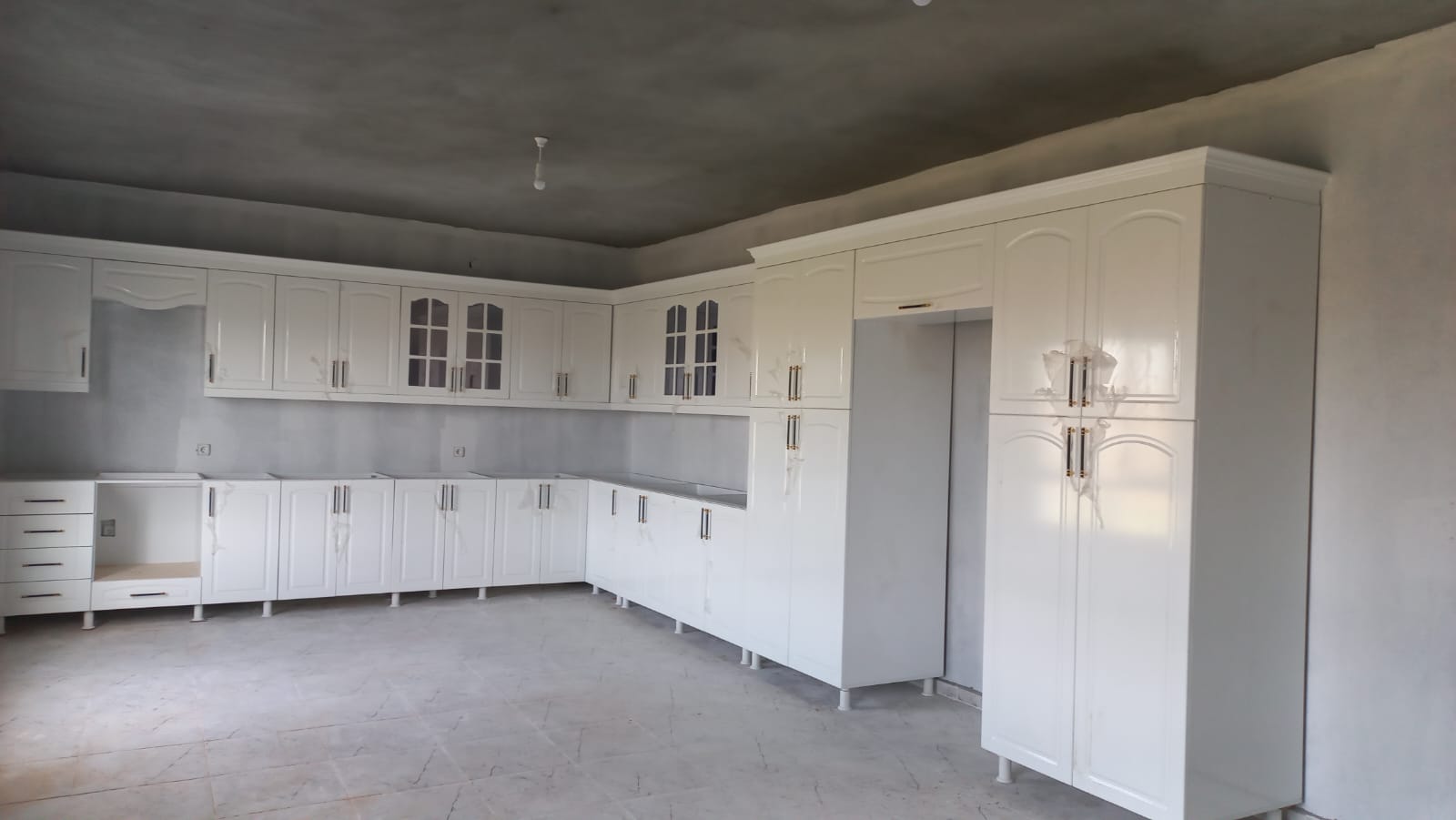 Menesa Mobilya Dekorasyon 