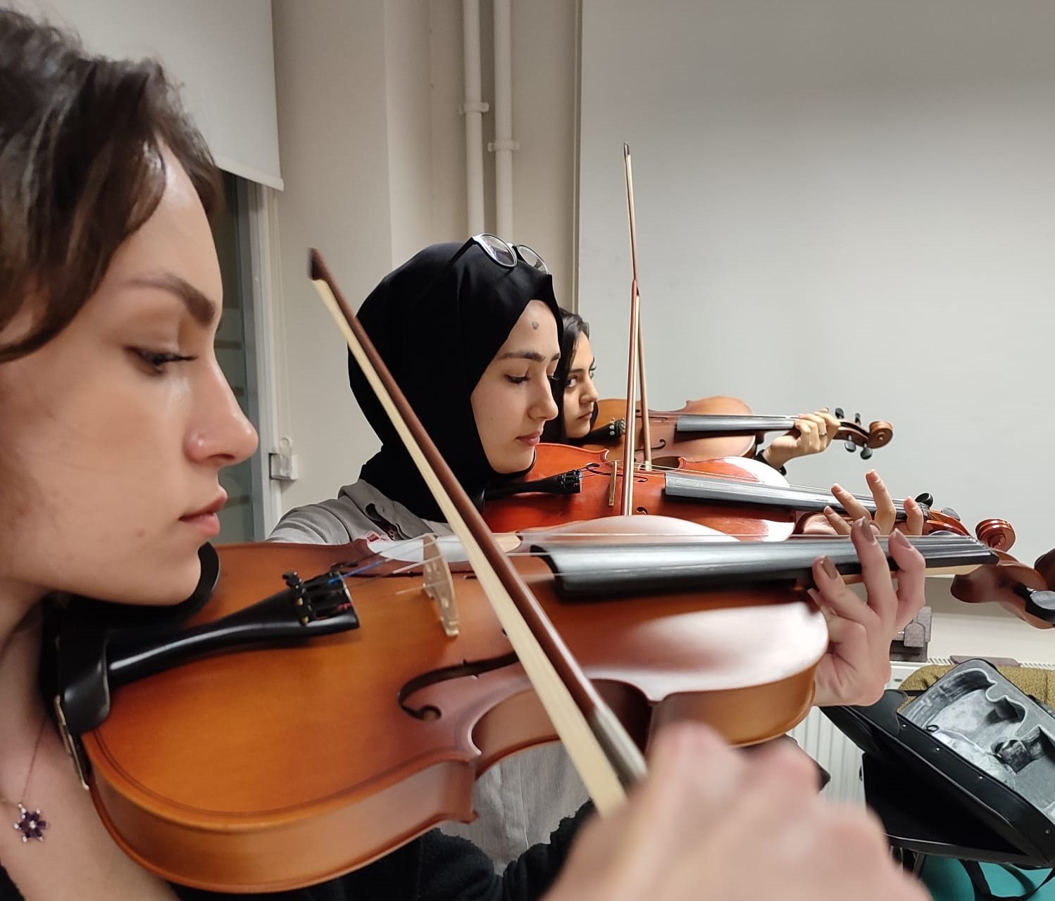 Trio Güzel Sanatlar Atölyesi