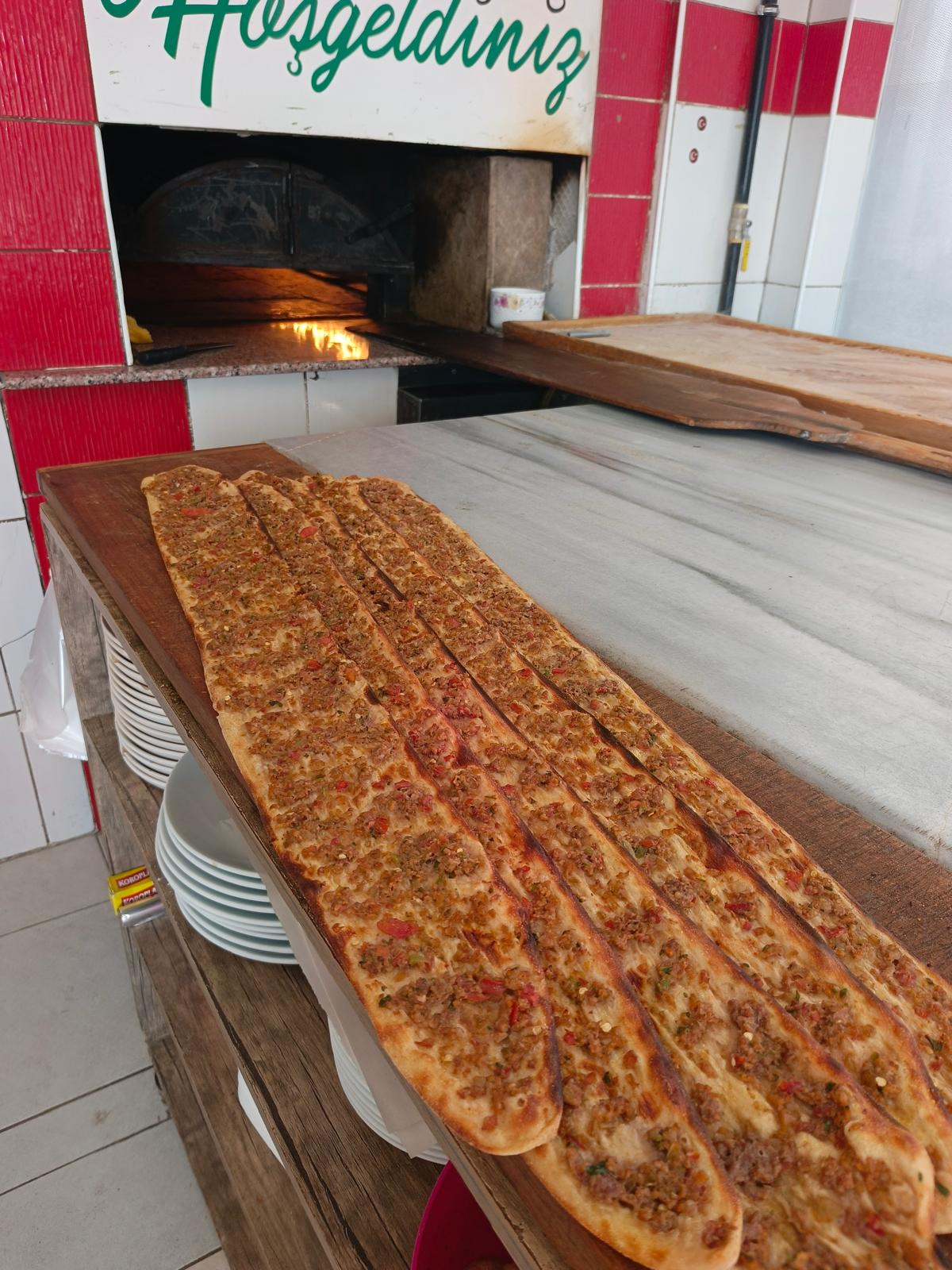 Kardeşler Etli Ekmek