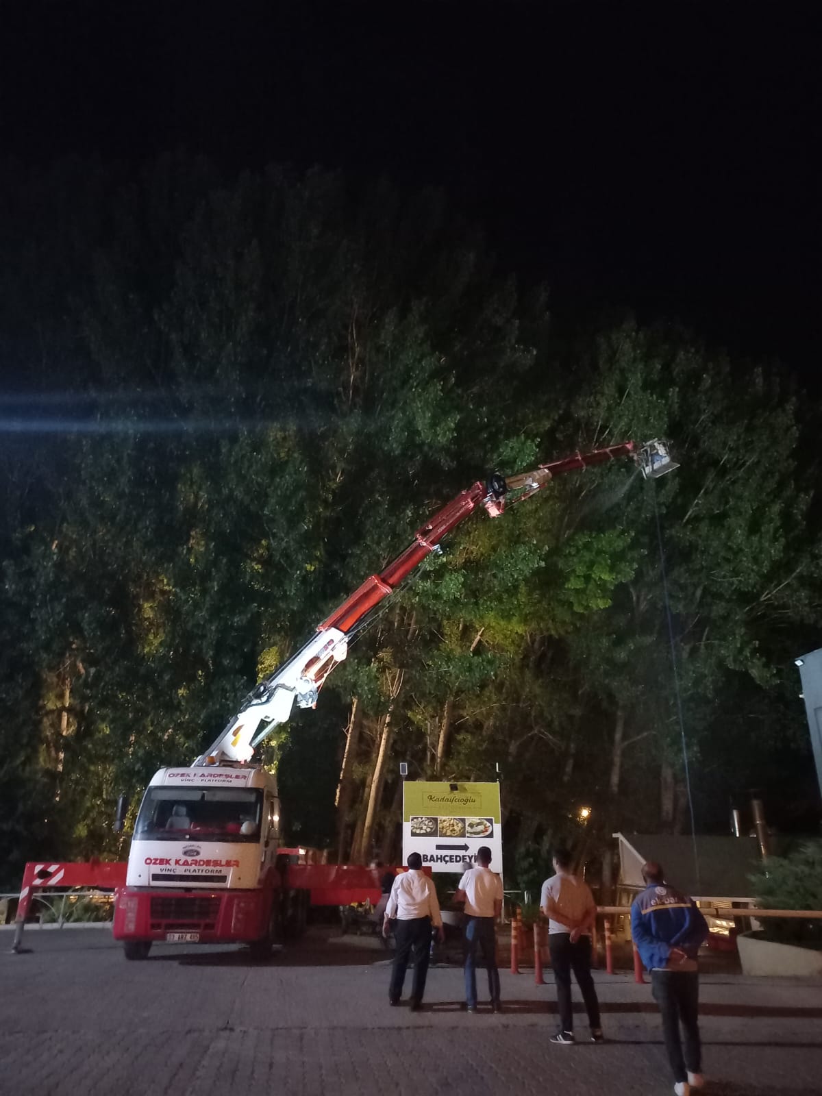 Özek Kardeşler Vinç 