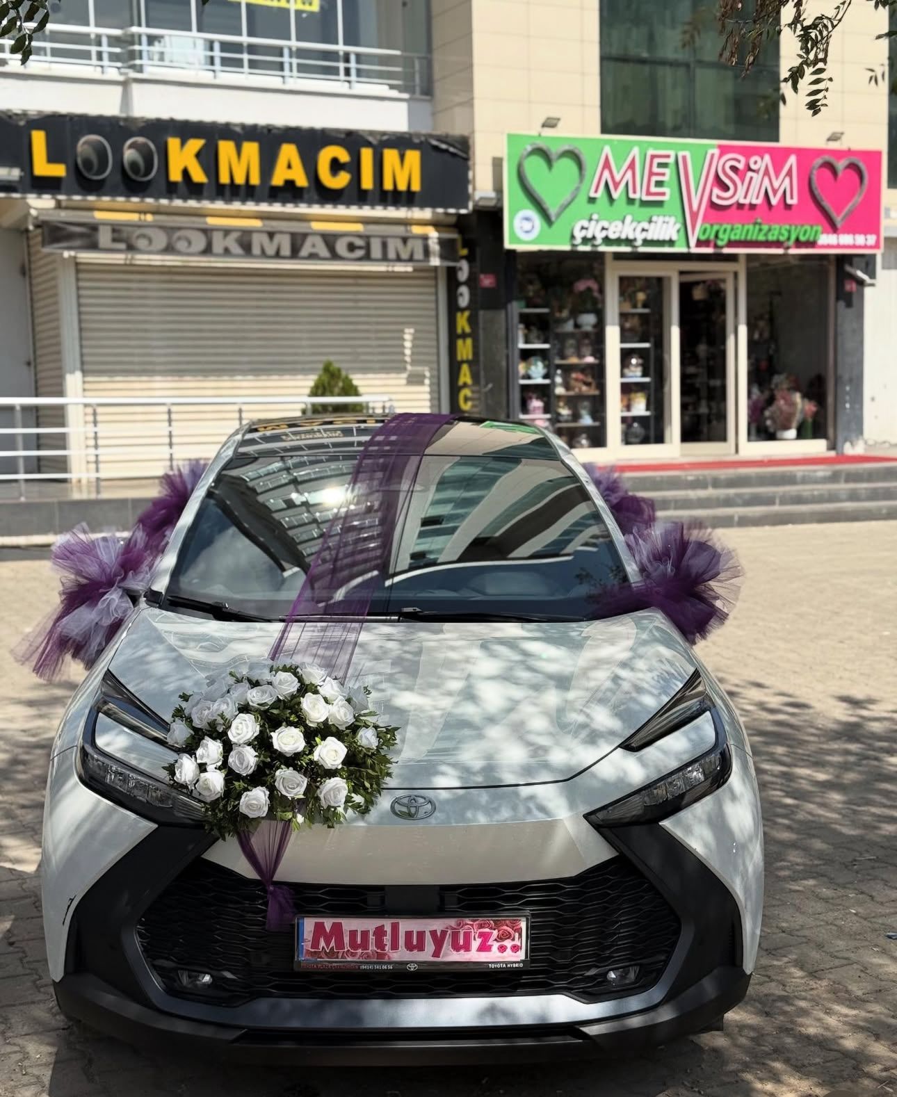 Mevsim Çiçekçilik