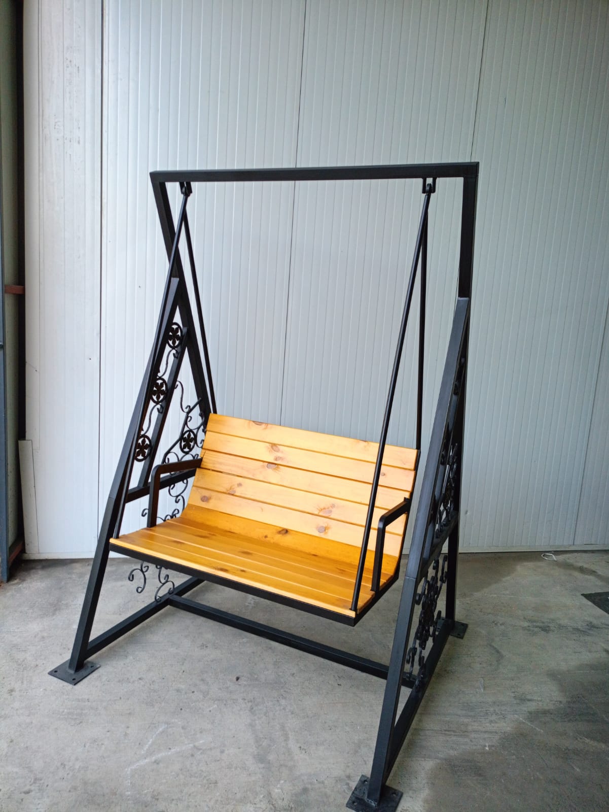 Ema metal Ahşap Tasarım