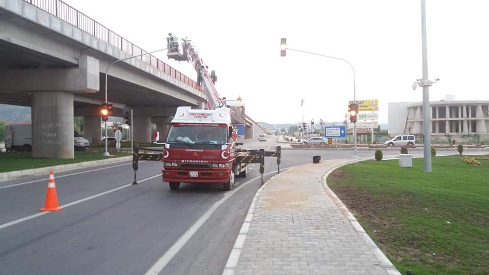 Özek Kardeşler Vinç 