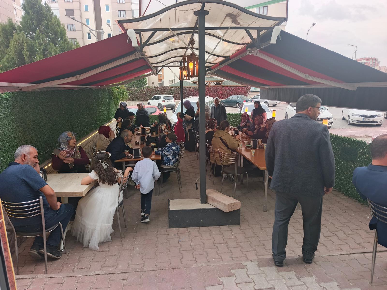 Kardeşler Etli Ekmek