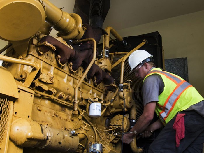 Makina Elektrik Uzmanı 