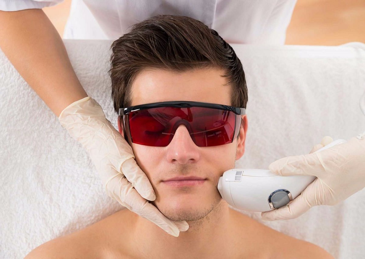 Ay Güzellik Merkezi