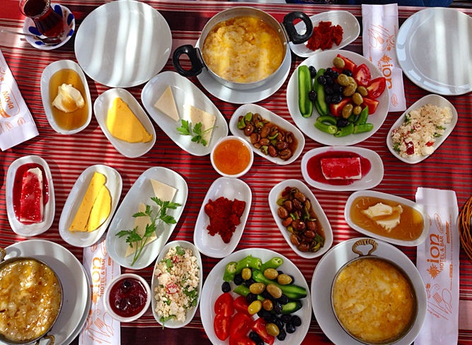 Damlanur Çay Kahvaltı Salonu