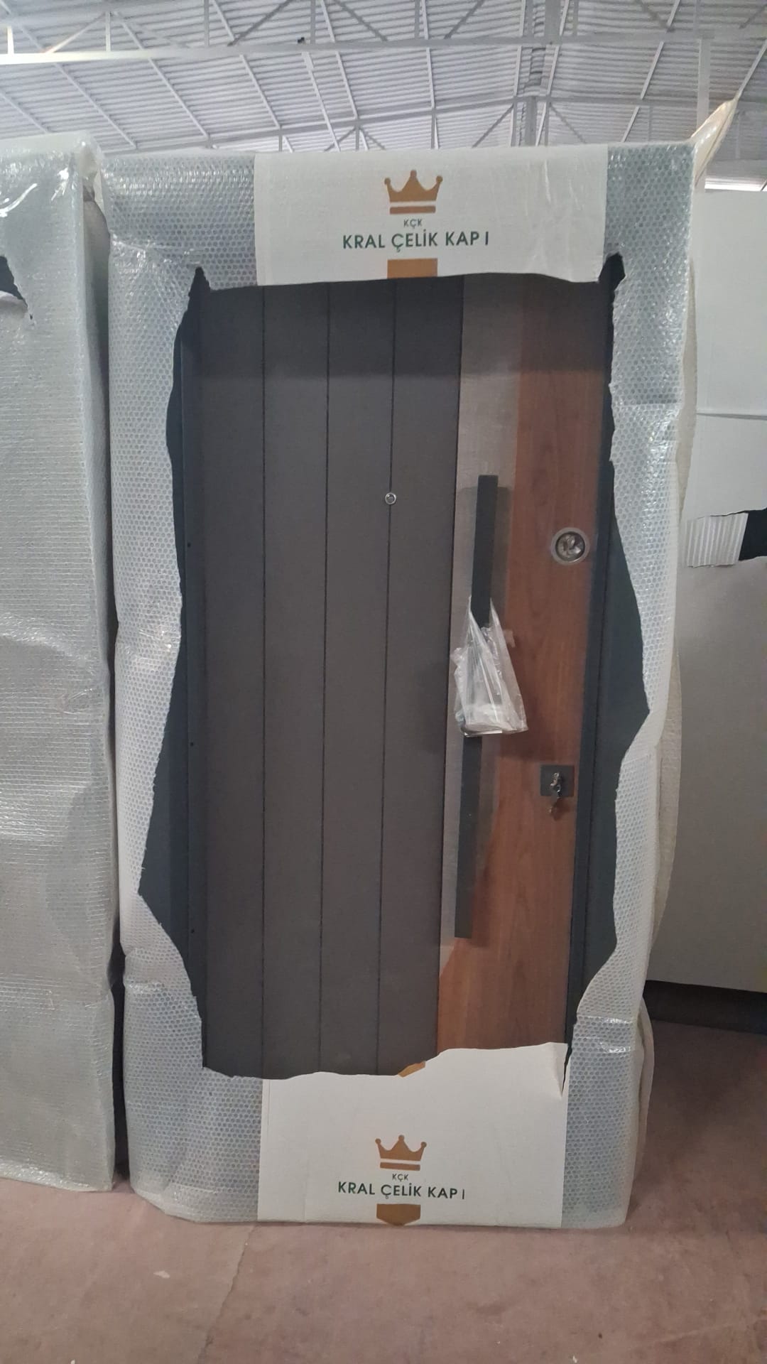 Burhaniye Şahdoor Çelik Kapı