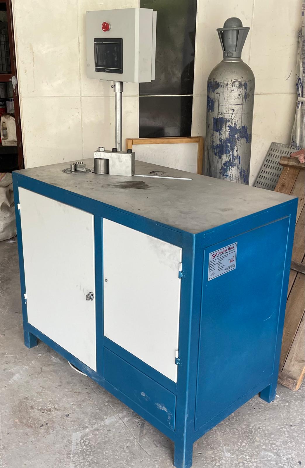 ÖMÜR İNŞAAT Ltd. Şti - ÖMÜR DEMİR DOĞRAMA