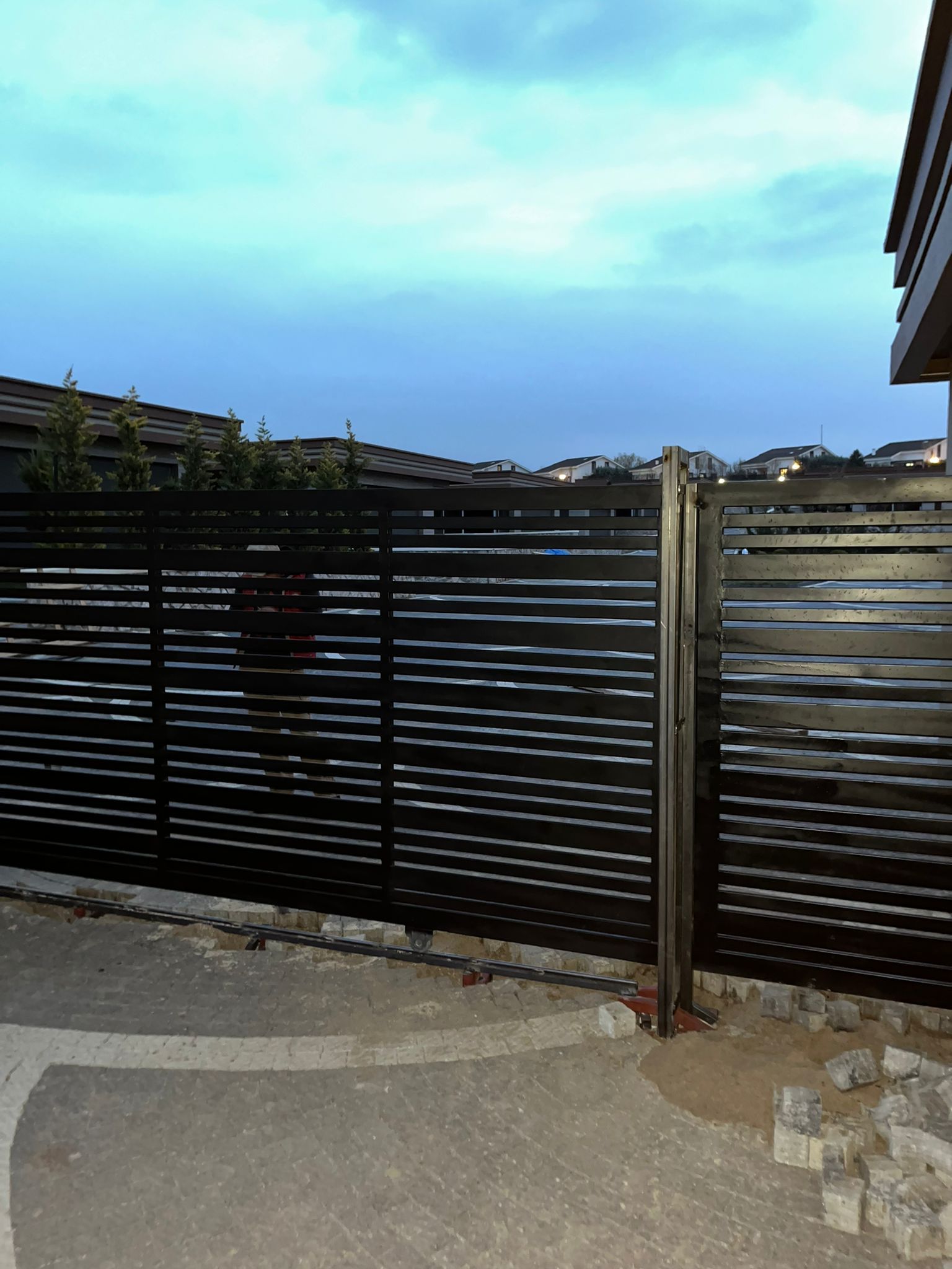 Olgun Erdoğdu Metal