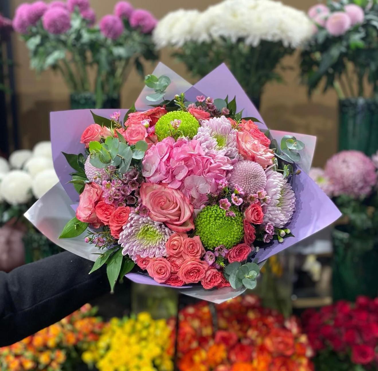 LAVINIA FLOWERS