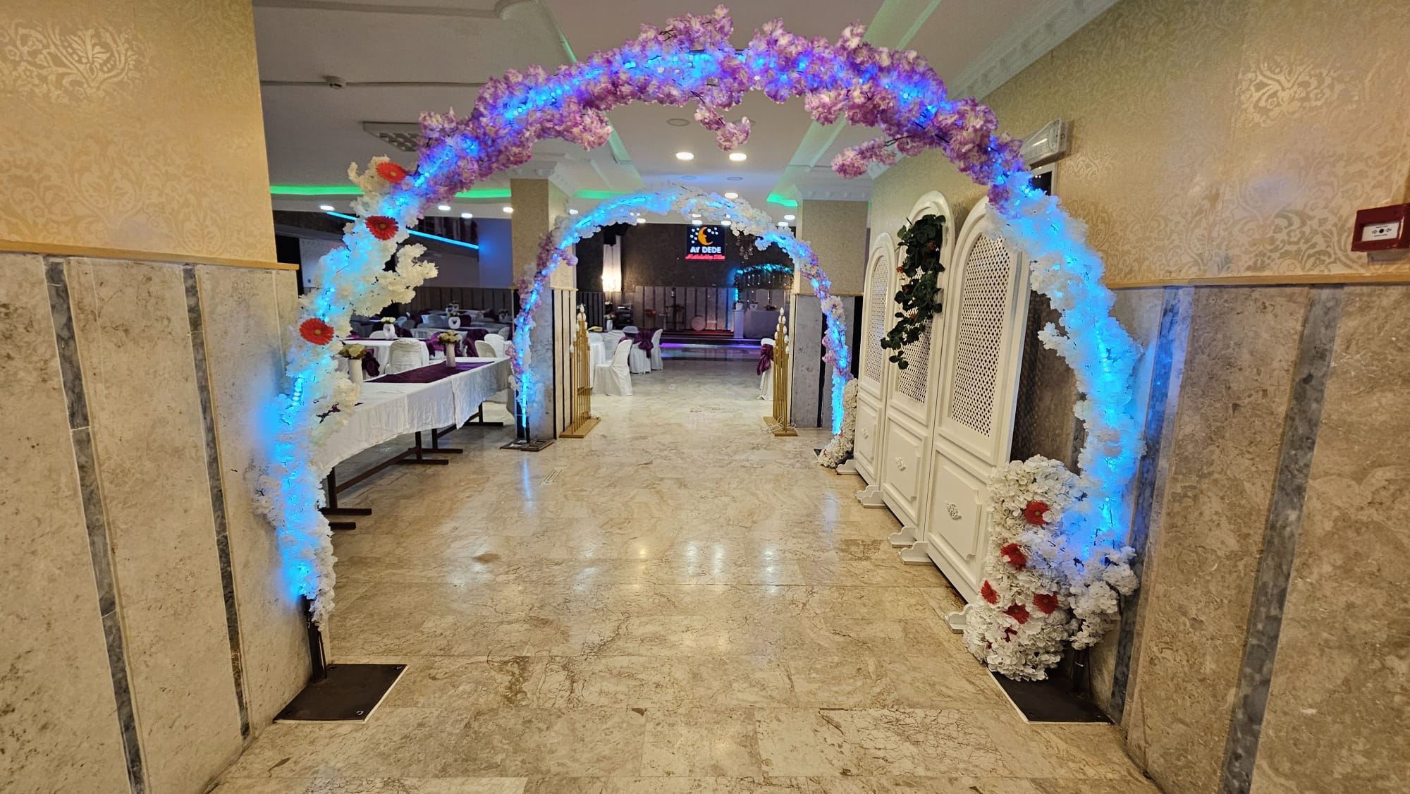 Ay Dede Düğün Sarayı