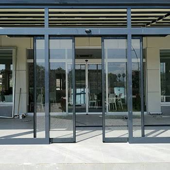 Gül Door