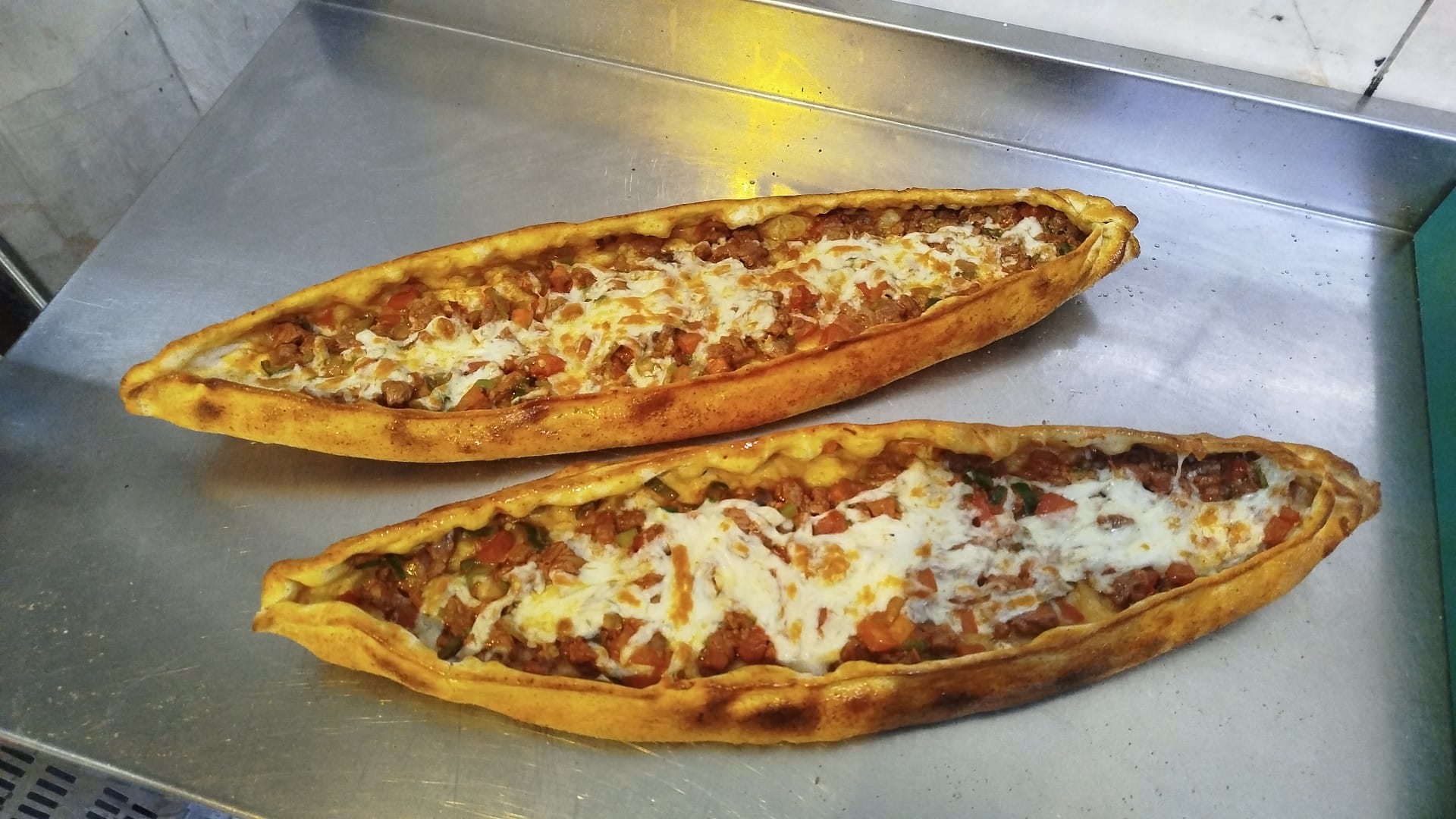 77 Pide Kebap Salonu