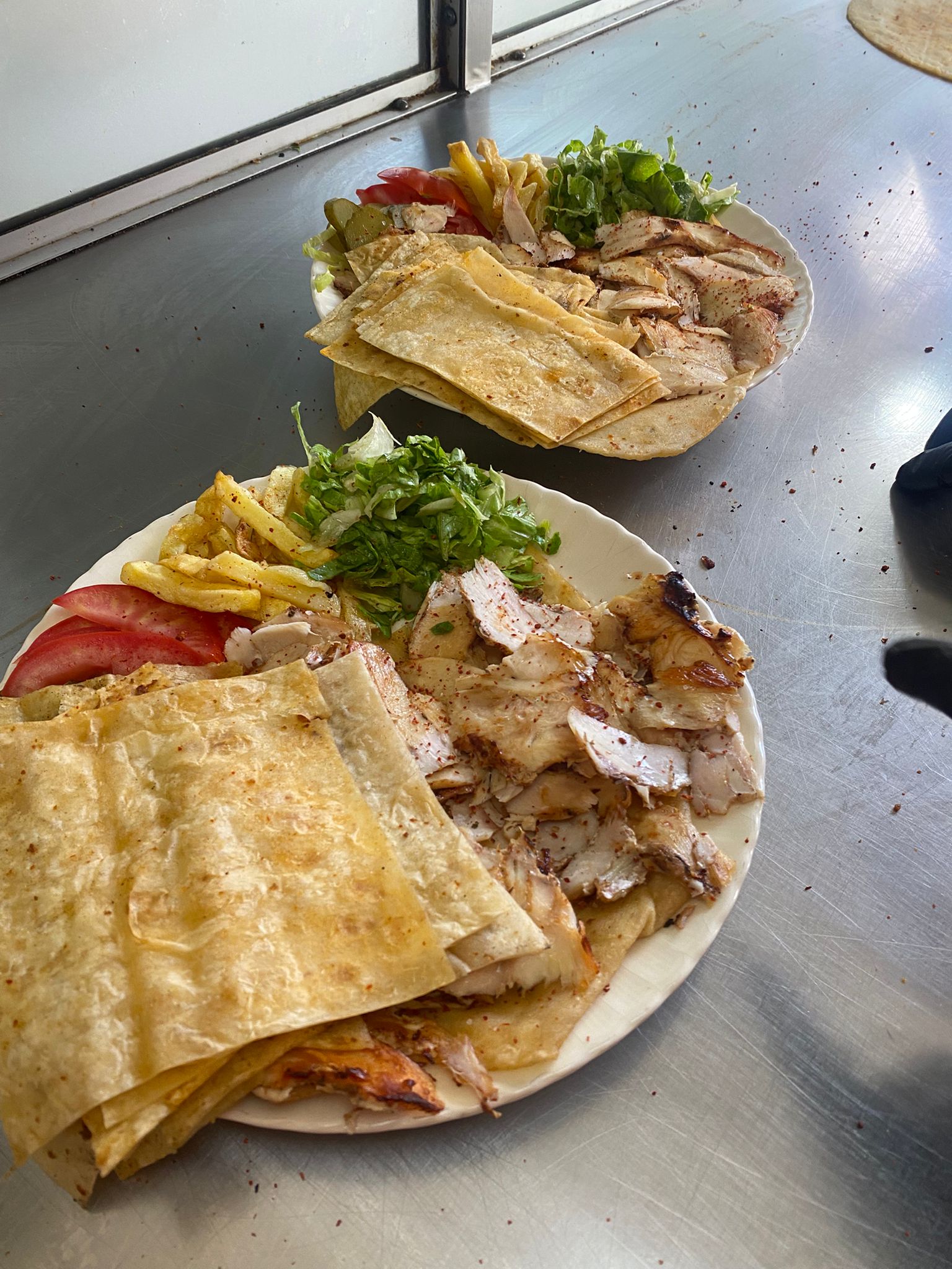 Akcanlar Soslu Döner Salonu