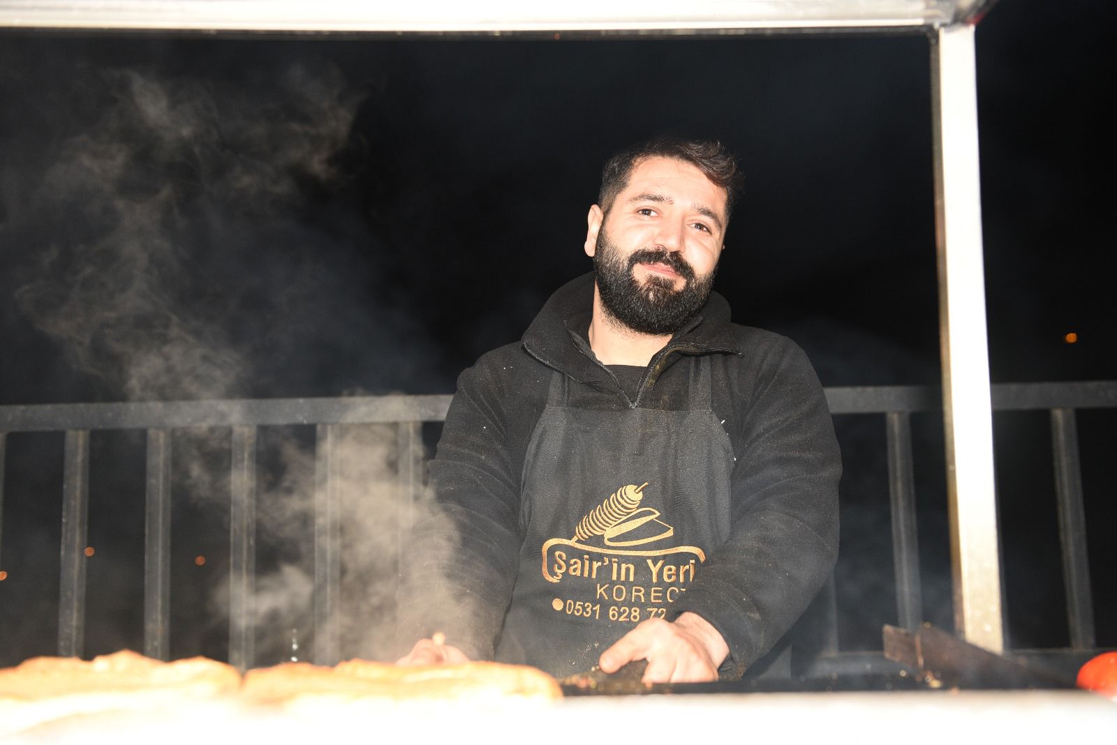 Şairin Yeri Ünal Usta