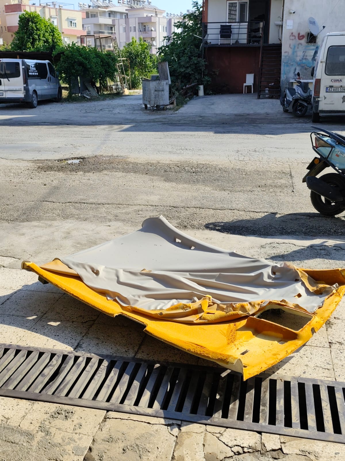 Boz Oto Döşeme