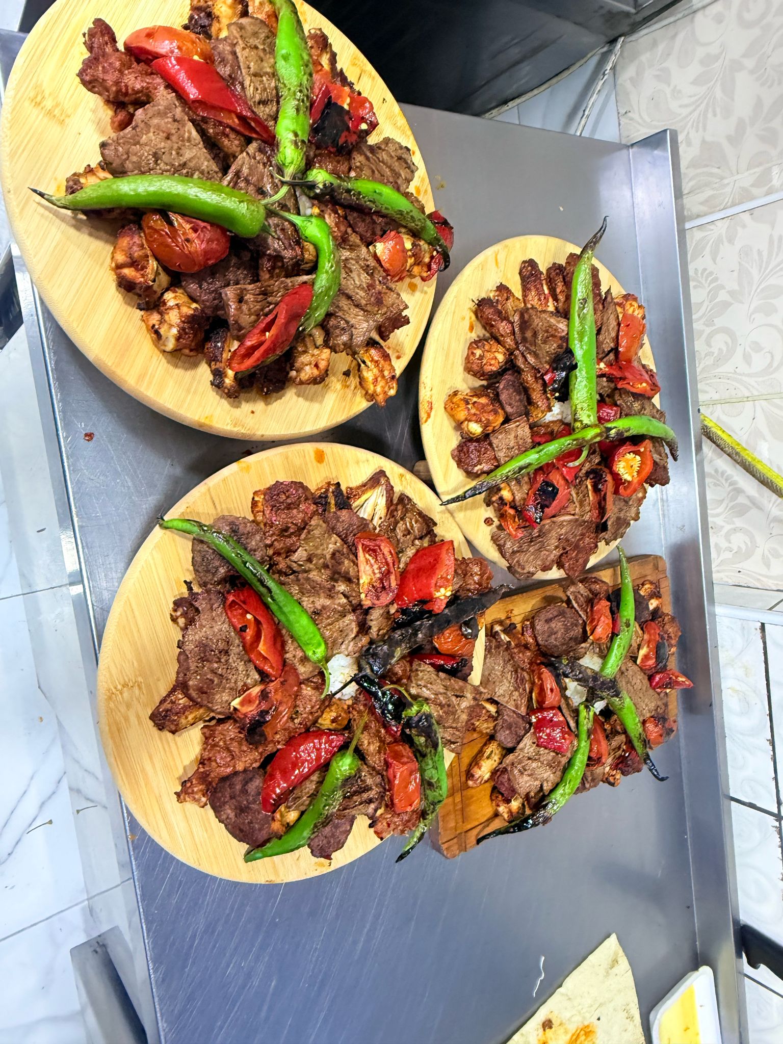 Erkilet Köşk Kebap Salonu