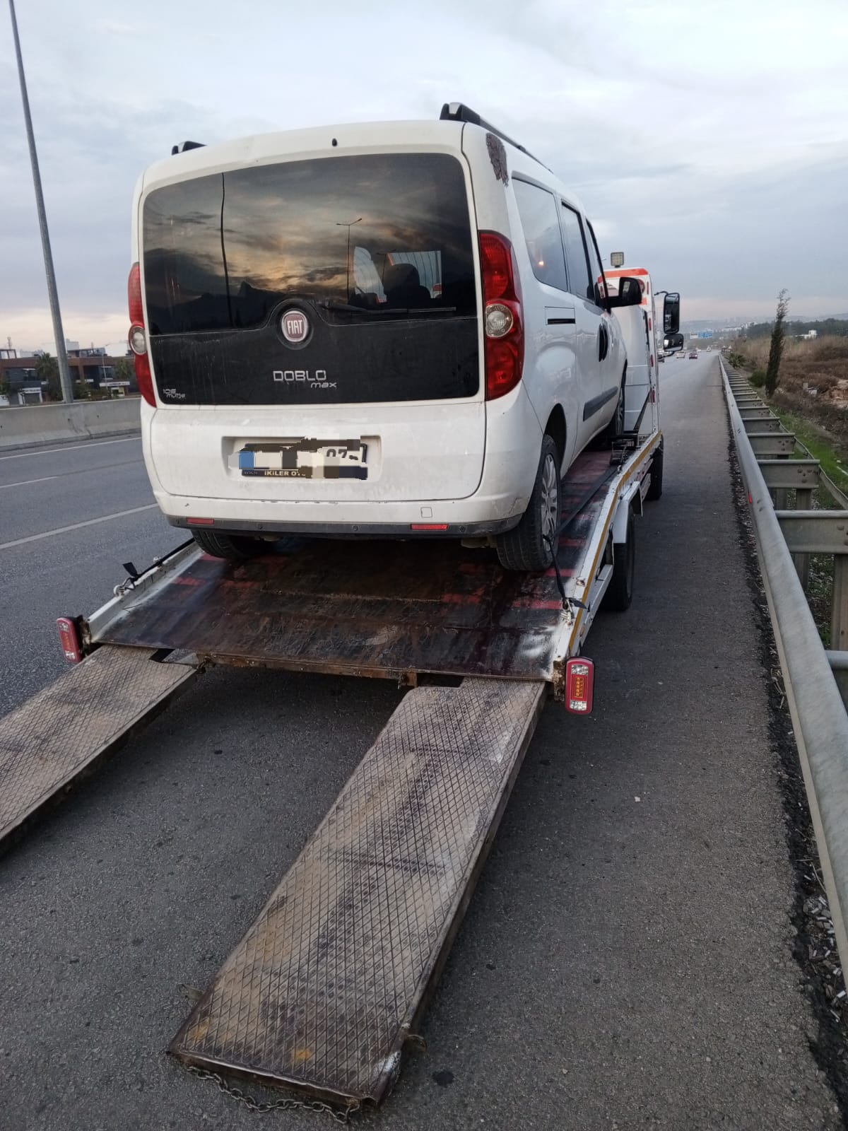 Antalya Melek Oto Kurtarma Yol Yardım