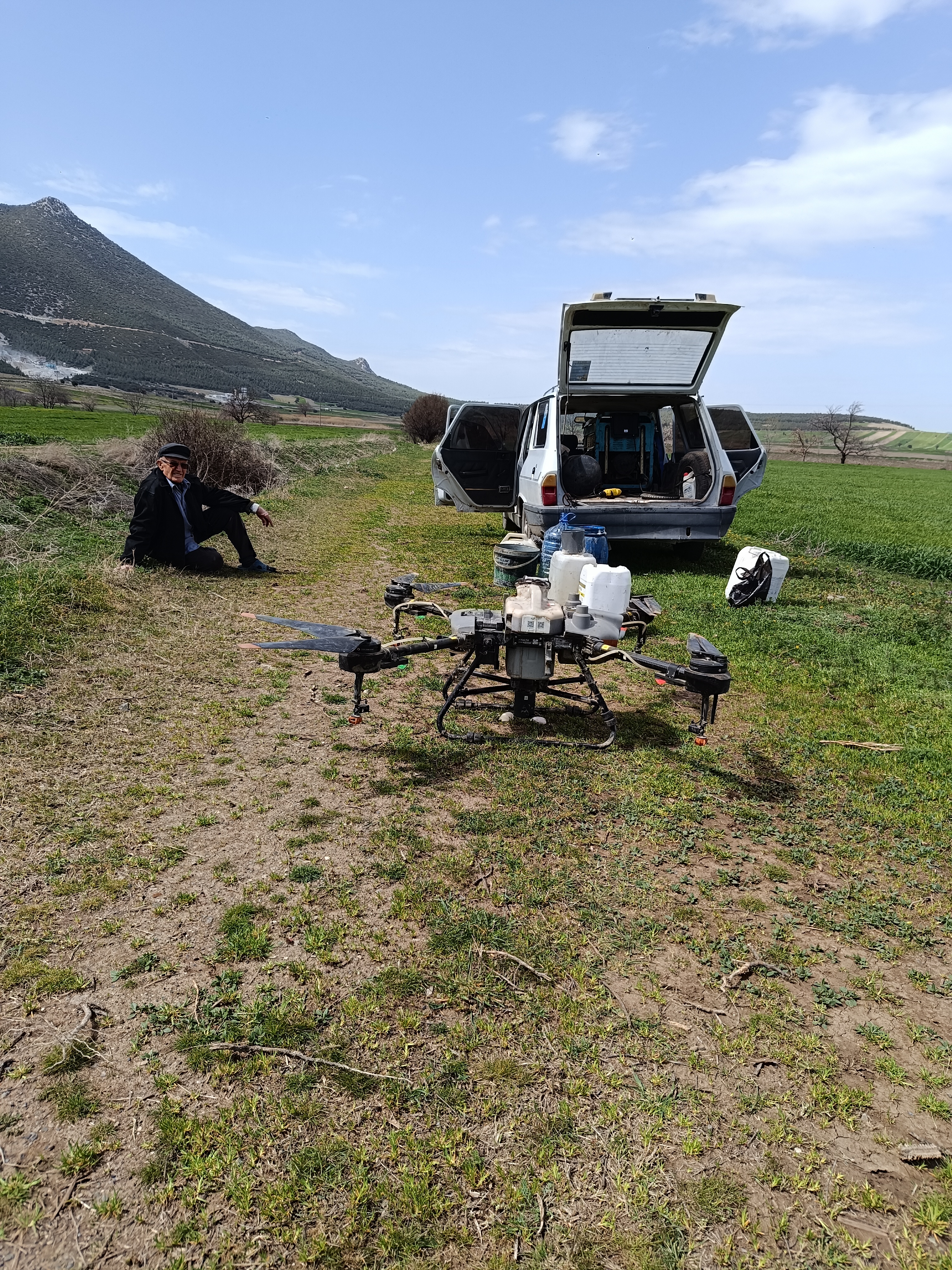 Tufan Tarım Drone Zirai İlaç 