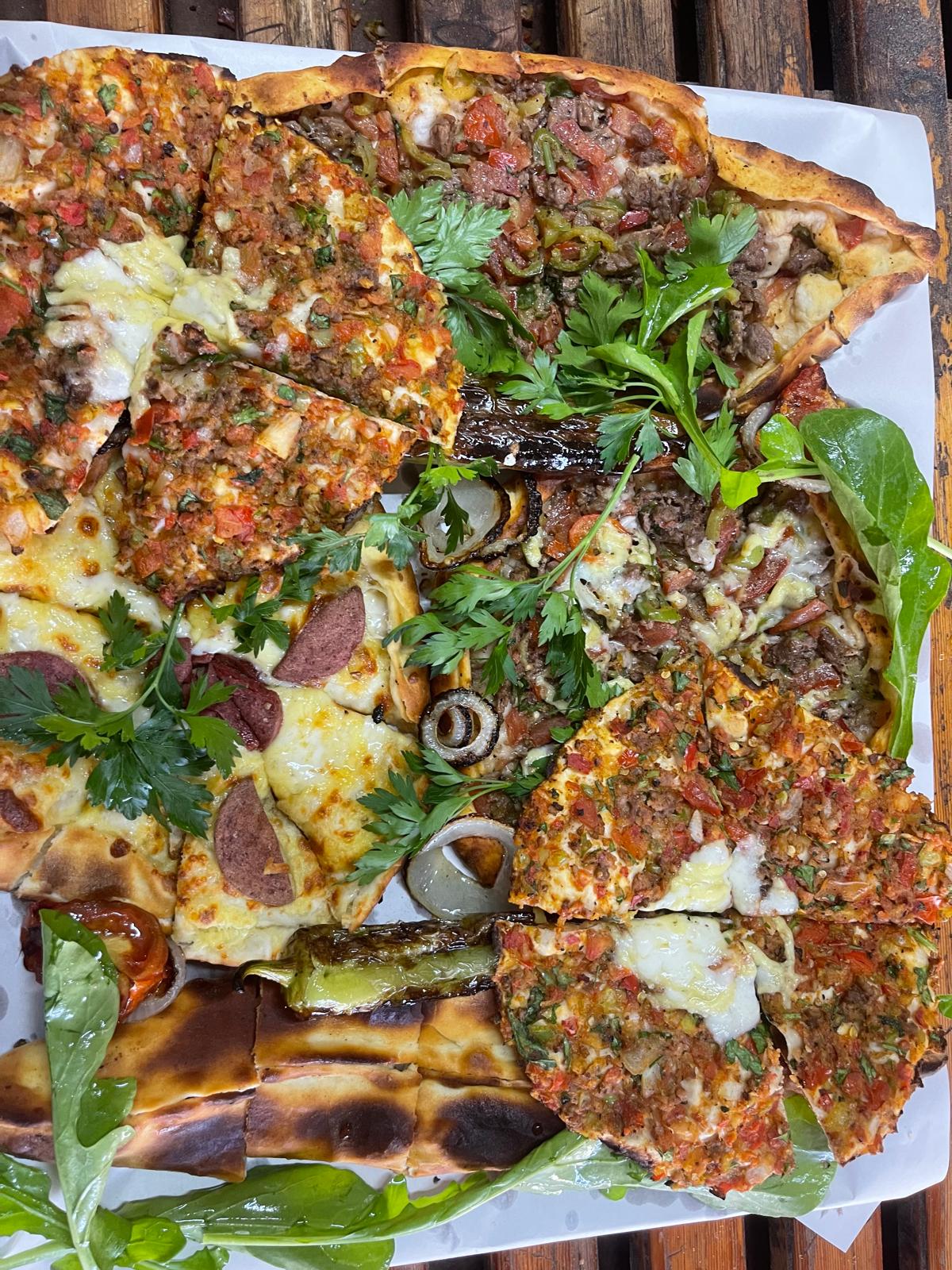 Halil Usta Has Tat Pide & Lahmacun 