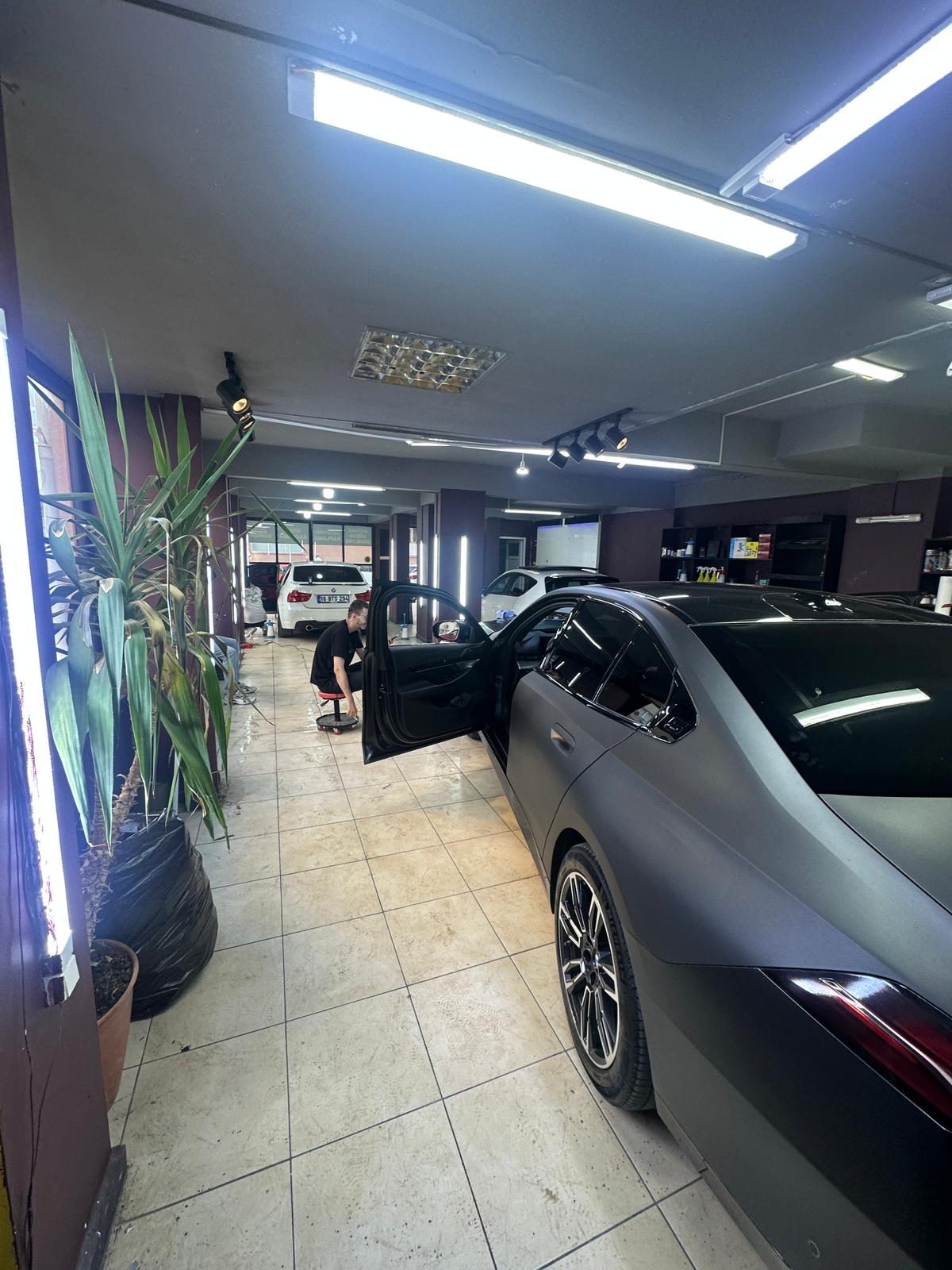 B Garage