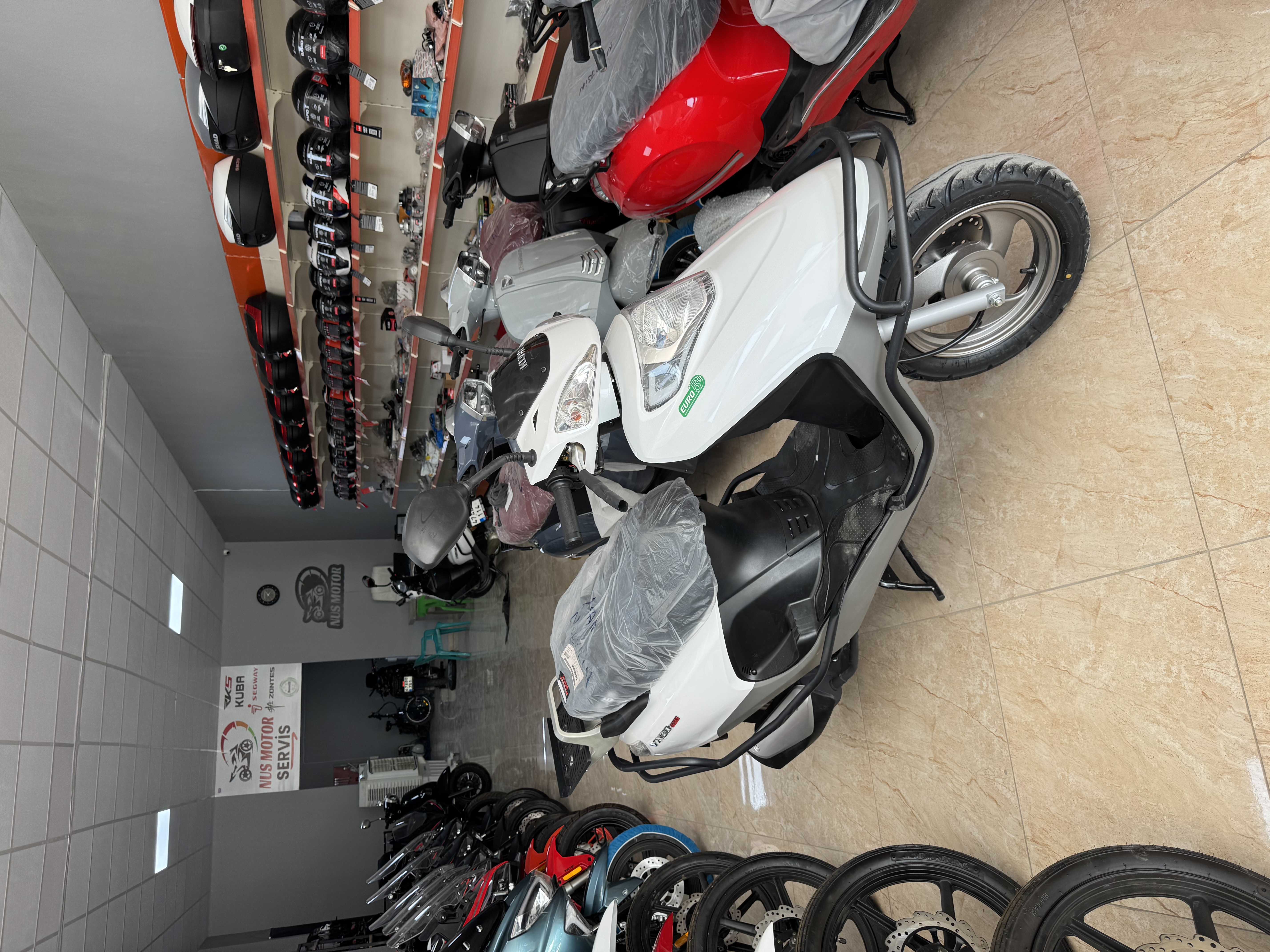 Nus Motor