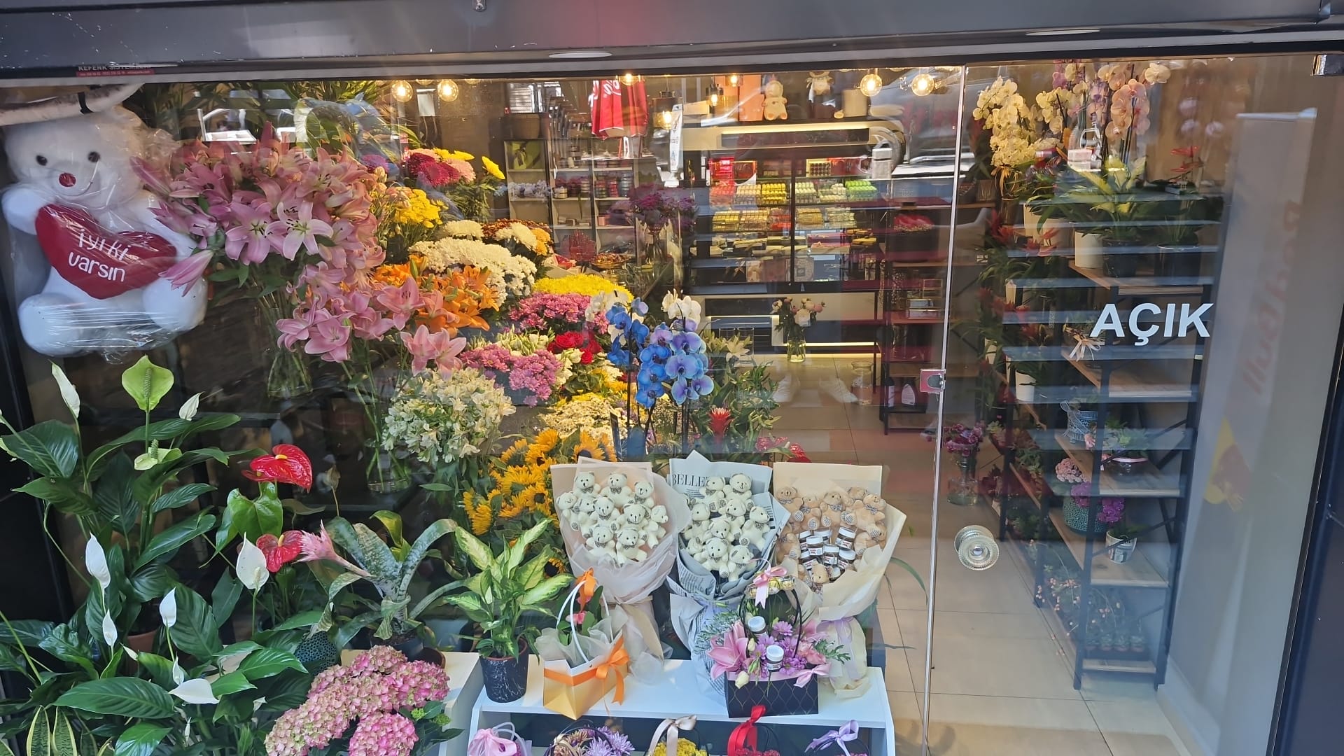 CK Flowers